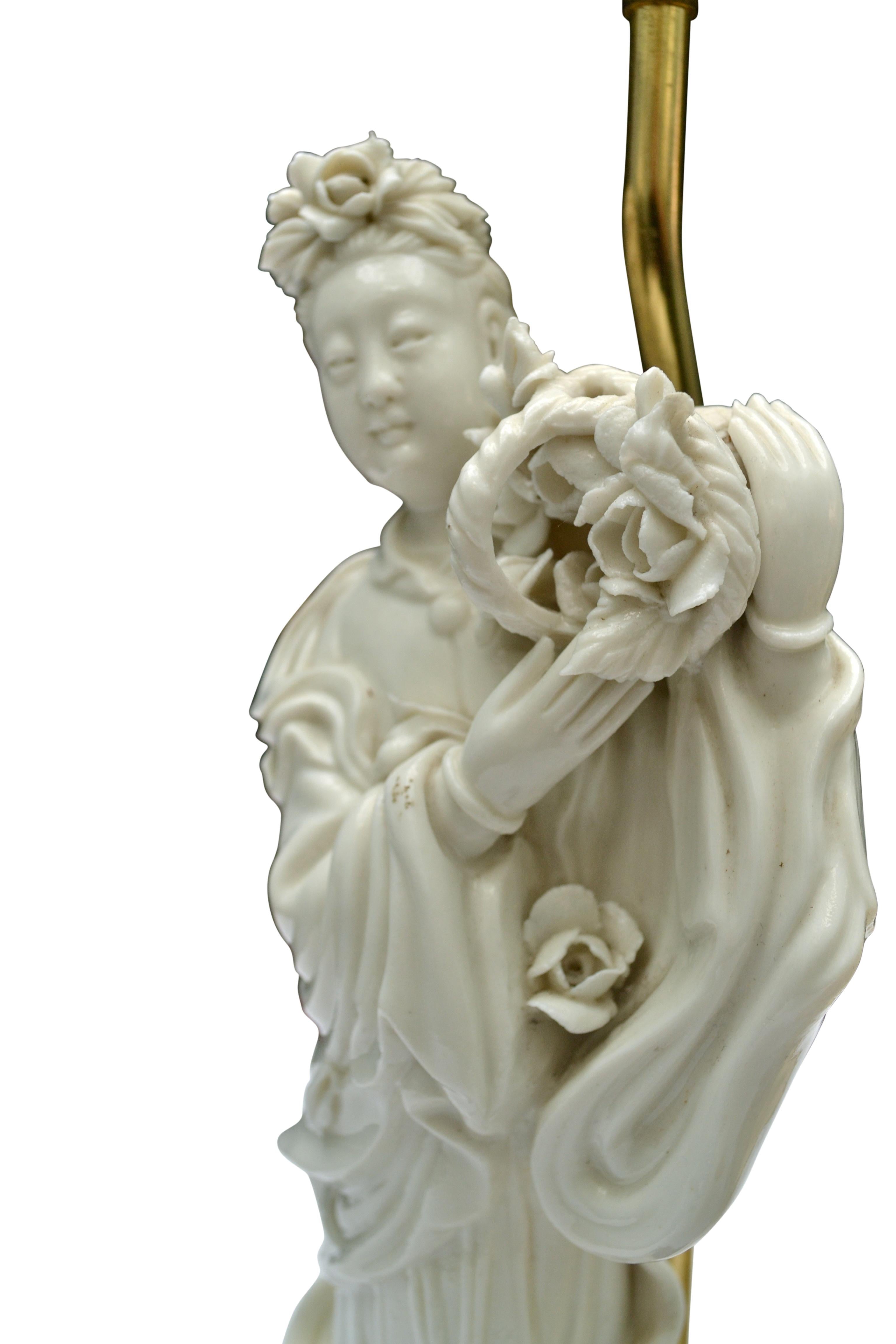 Chinese Export Figural Blanc De Chine Lamp of Quan Yin with an Silk Lotus Flower Shade