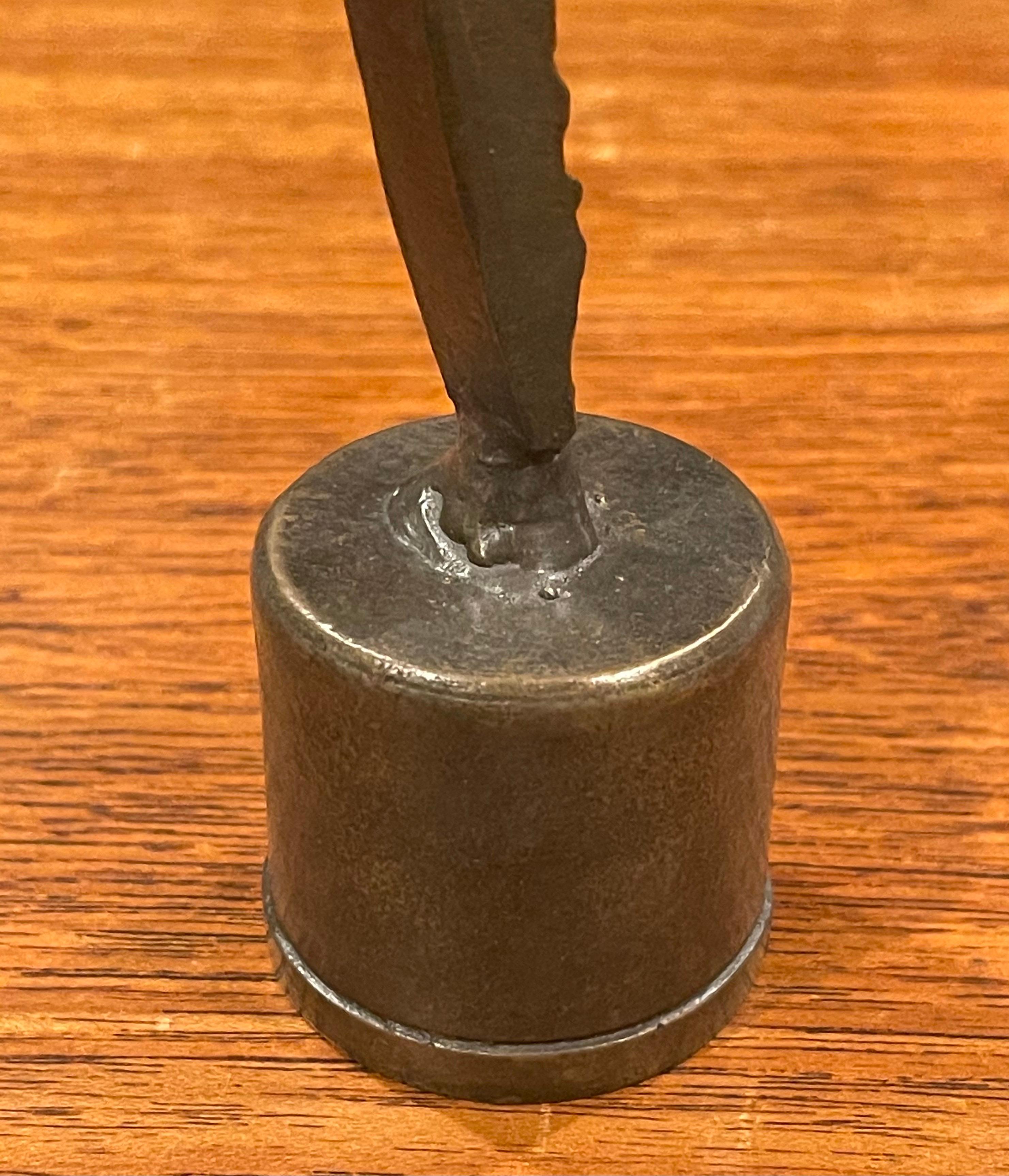 XXI secolo e contemporaneo Scultura figurativa in bronzo di Marilyn Kuksht in vendita