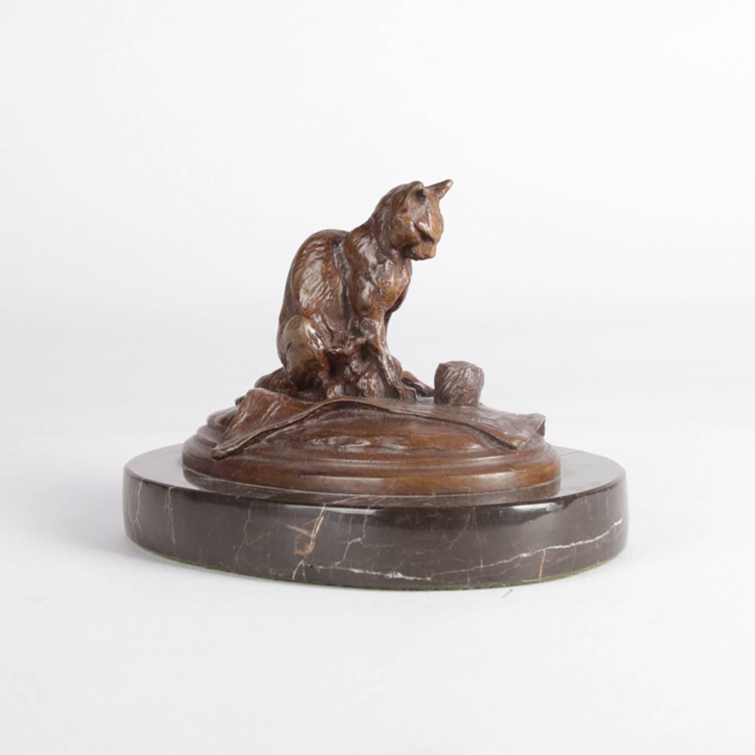 Figural Bronze Sculpture of Cat with Ball of Yarn on Marble Base, 20th Century 2