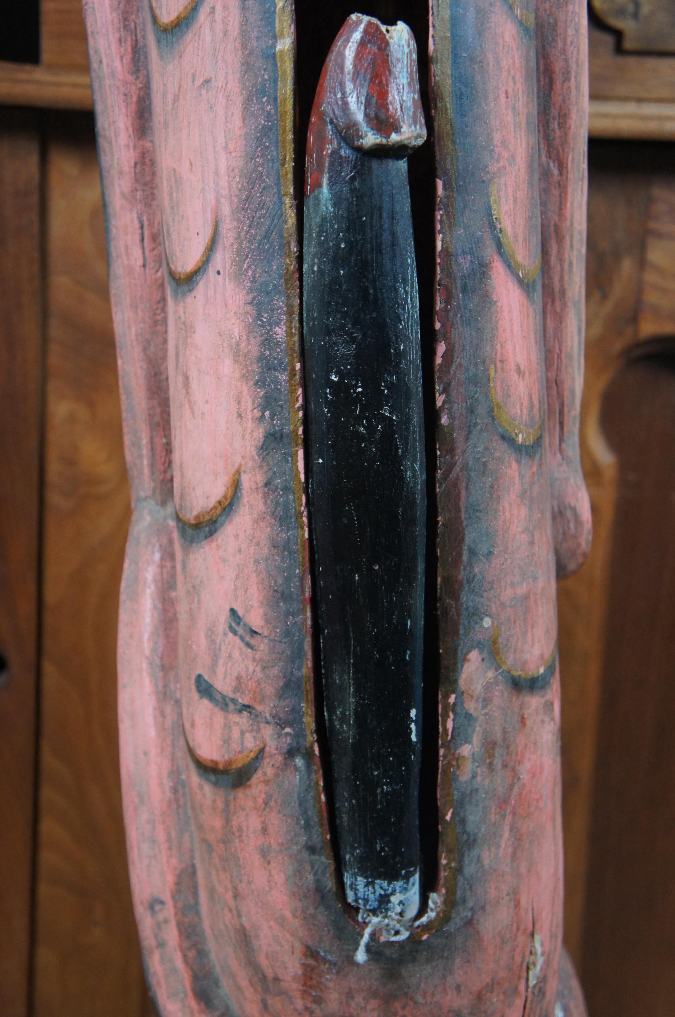 Figurale geschnitzte Stammeskunst-Trommel Phallus Bhuta Bali Rot lackiert (Hartholz) im Angebot