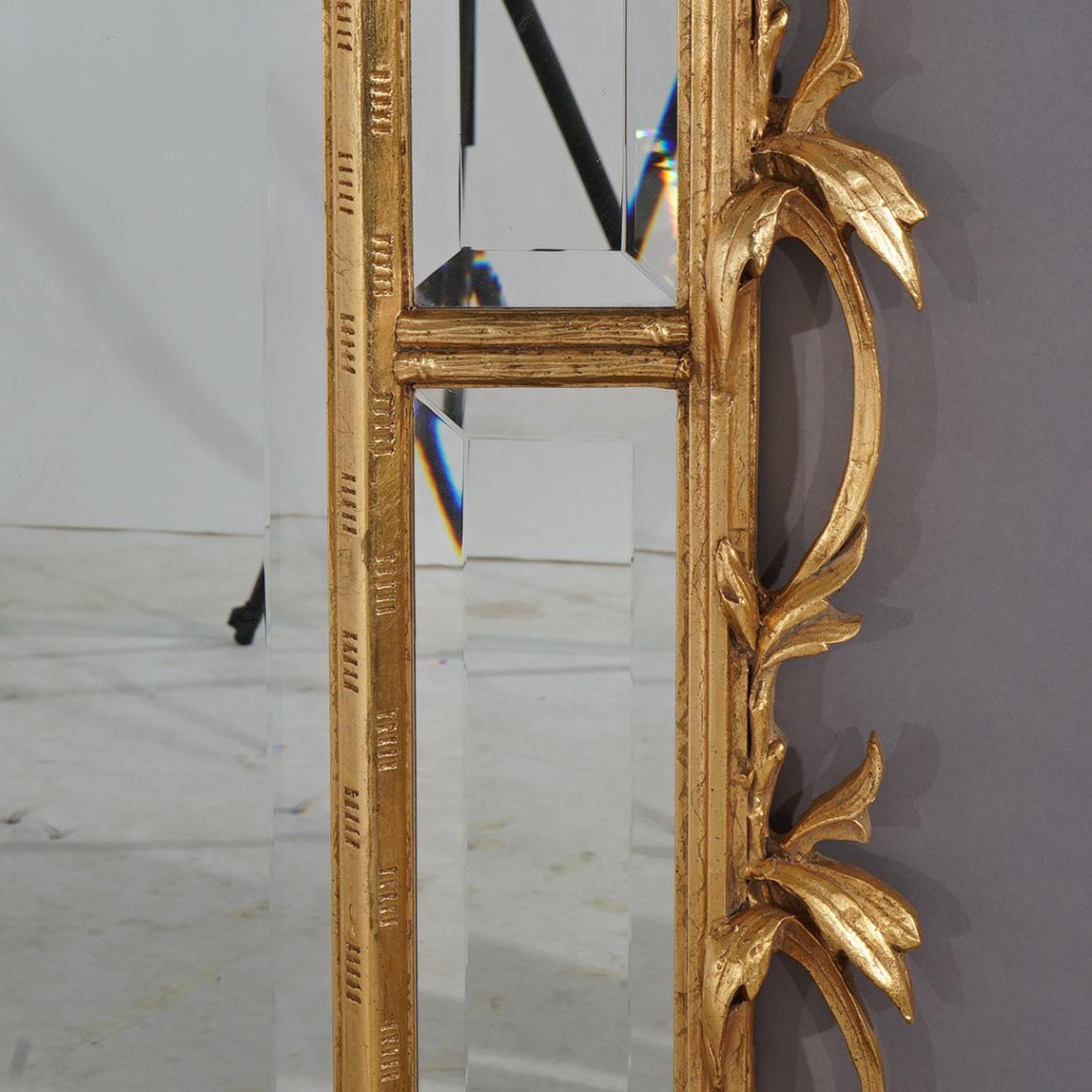 Figural Chinese Chippendale Parclose Giltwood Wall Mirror with Phoenix 20th C For Sale 4