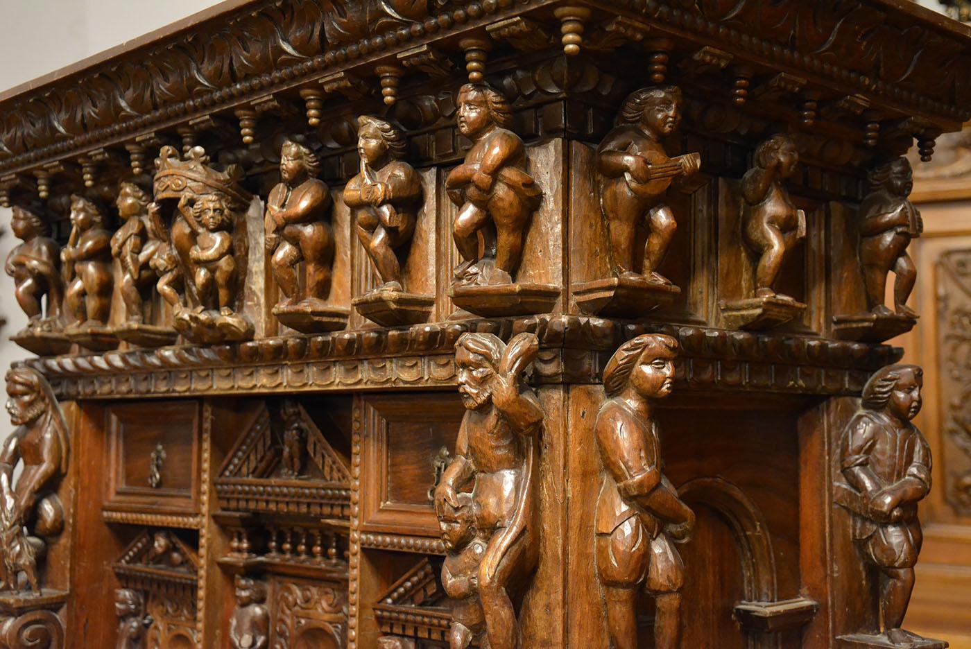 Renaissance Figural Desk with an Extension, 18th / 19th Century For Sale