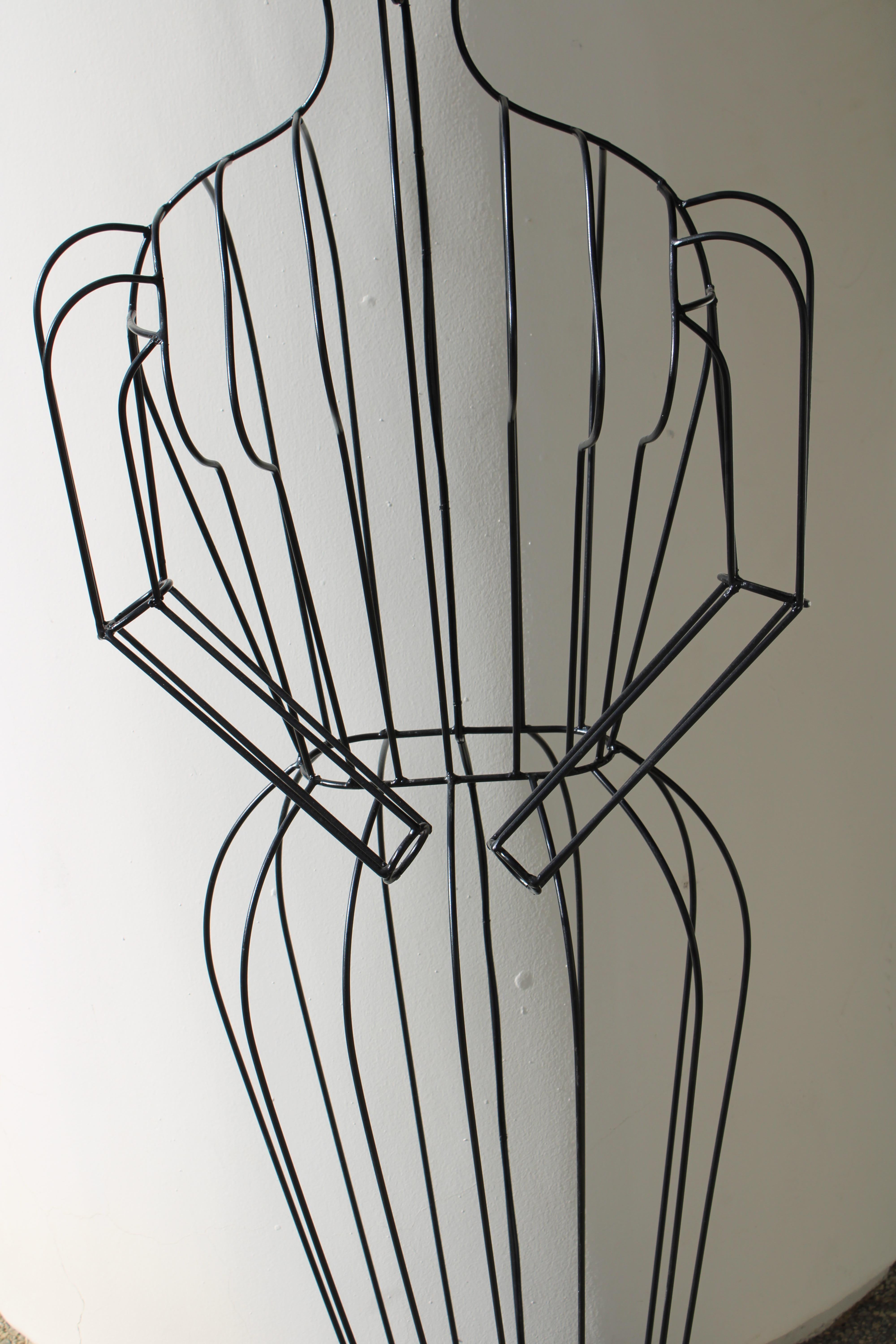 Figurale Lampe in Kleiderform, John Risley zugeschrieben im Zustand „Gut“ im Angebot in Palm Springs, CA