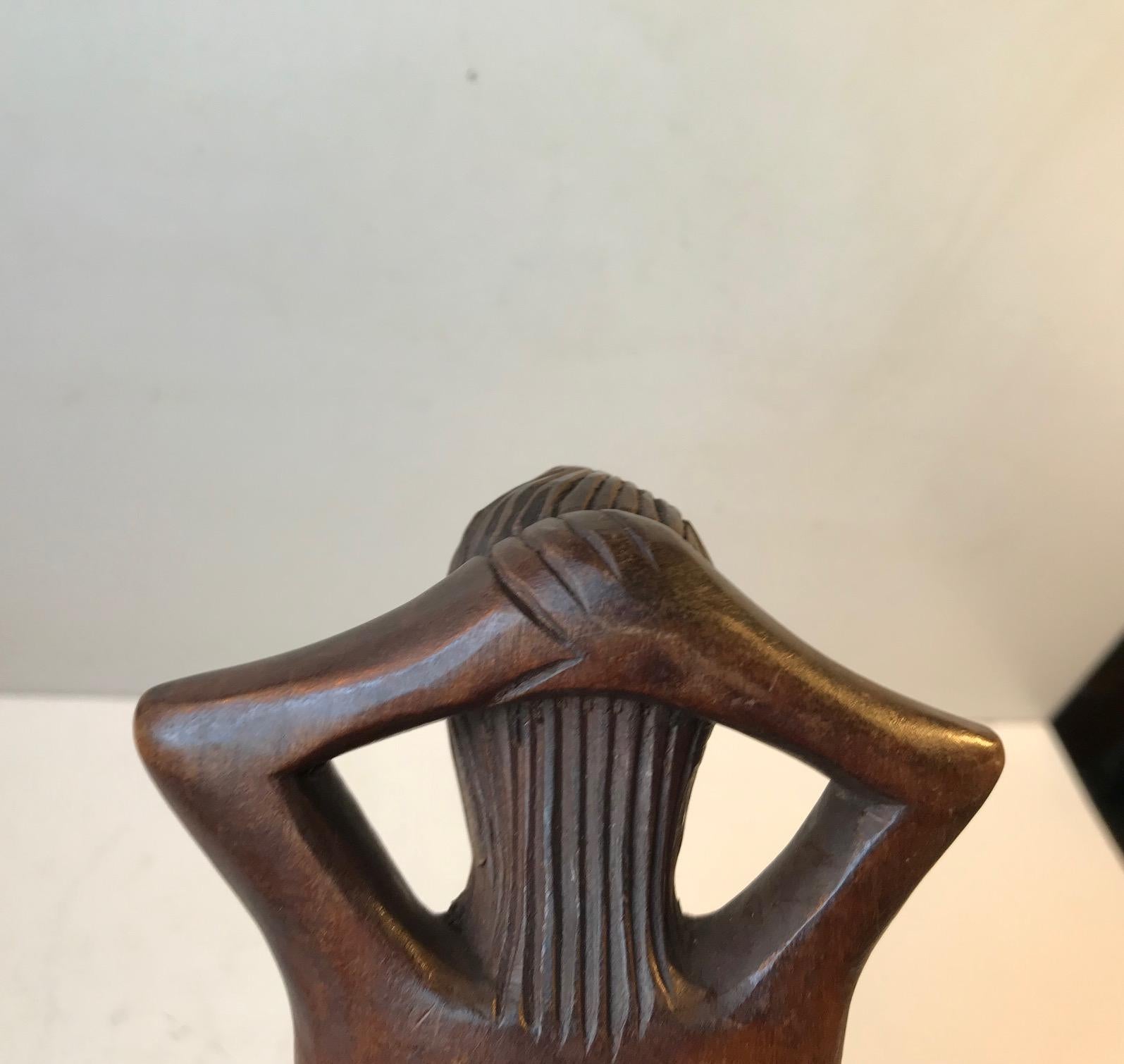 Figural Erotic Nutcracker Hand Carved in Oak, 1940s In Good Condition For Sale In Esbjerg, DK