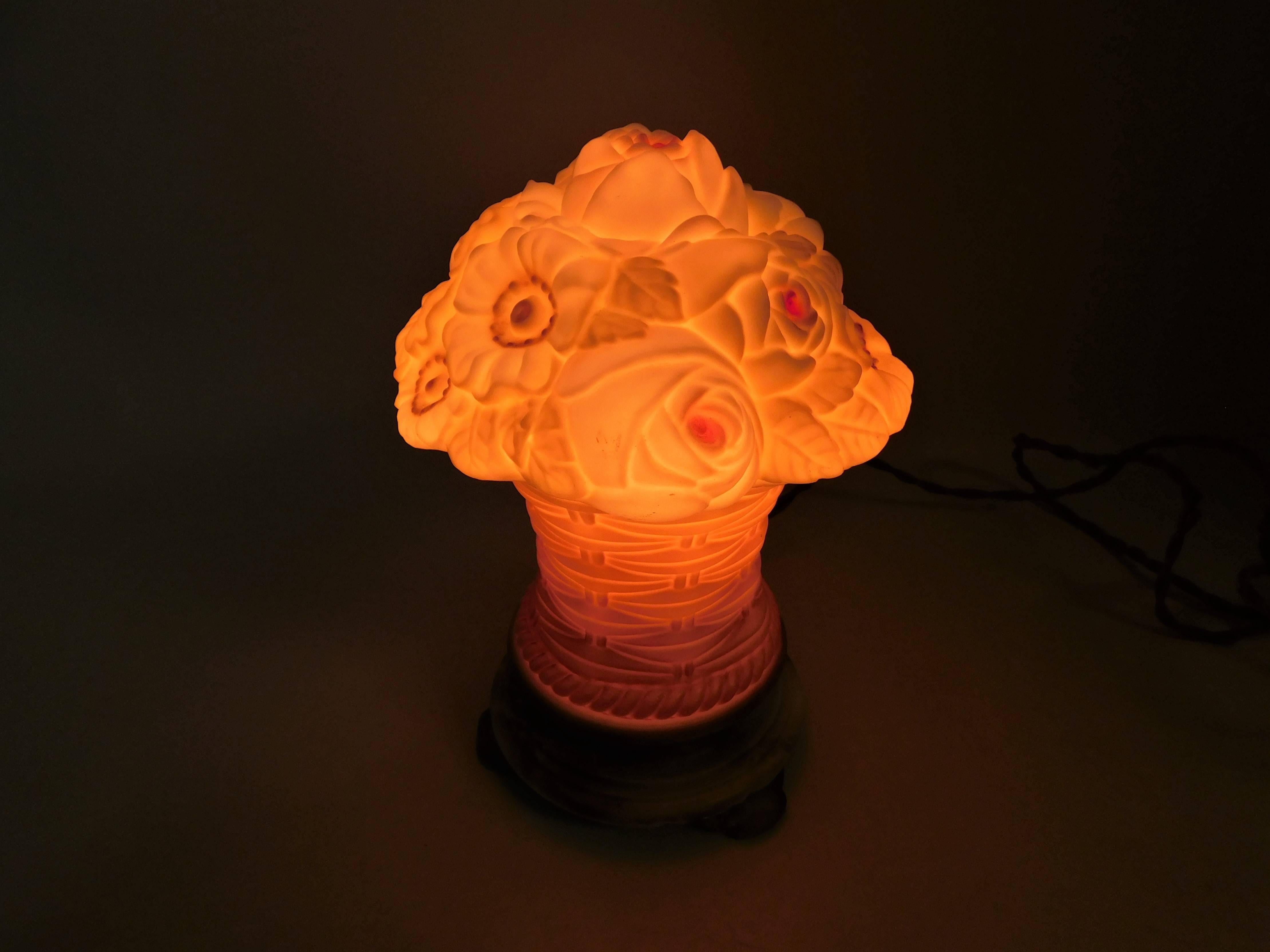 Tchèque Lampe de table Art déco tchèque en vente
