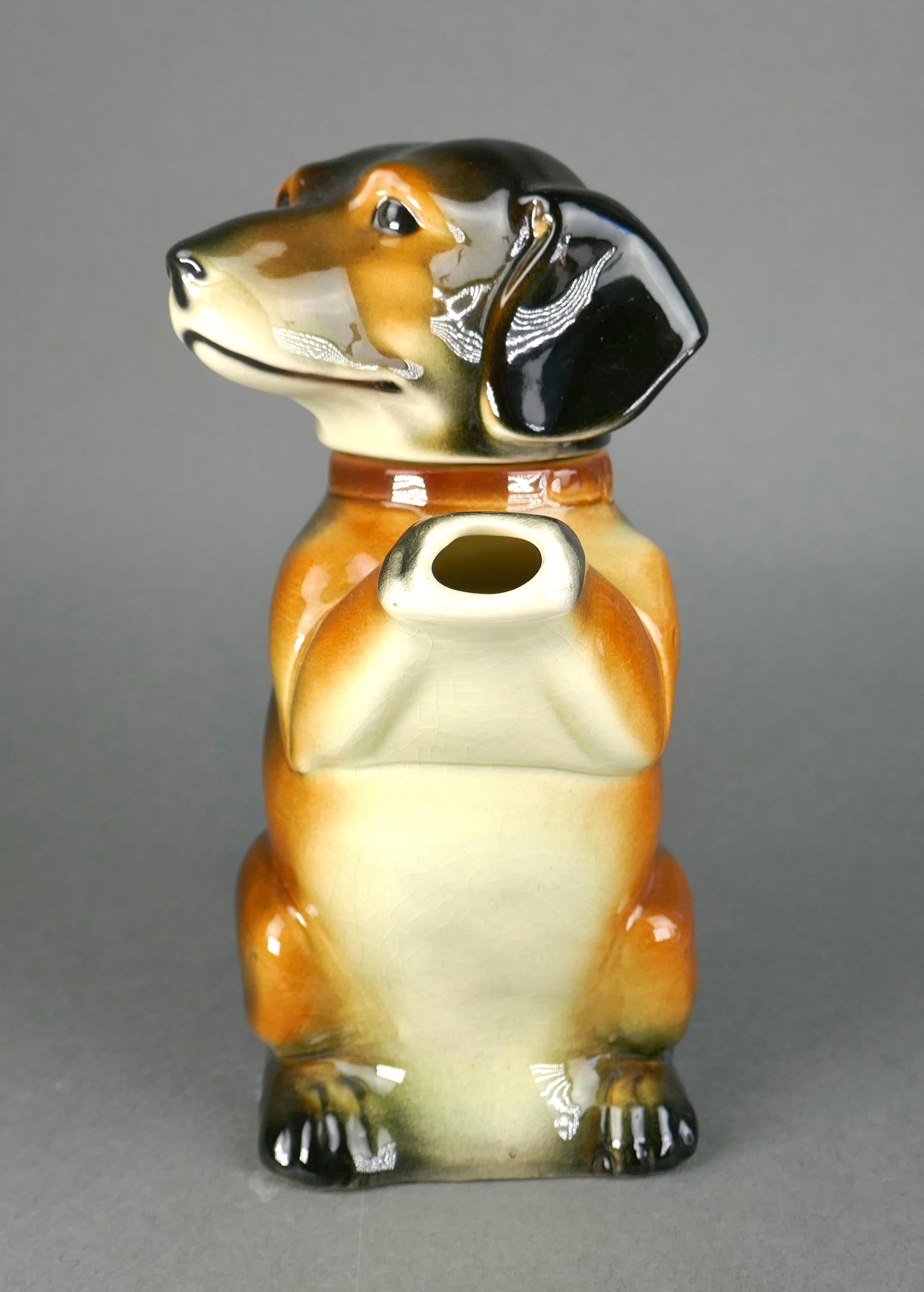 Tetera figurada de mayólica Erphila Perro Teckel c.1920-1940 Fabricada en Alemania Alemán en venta
