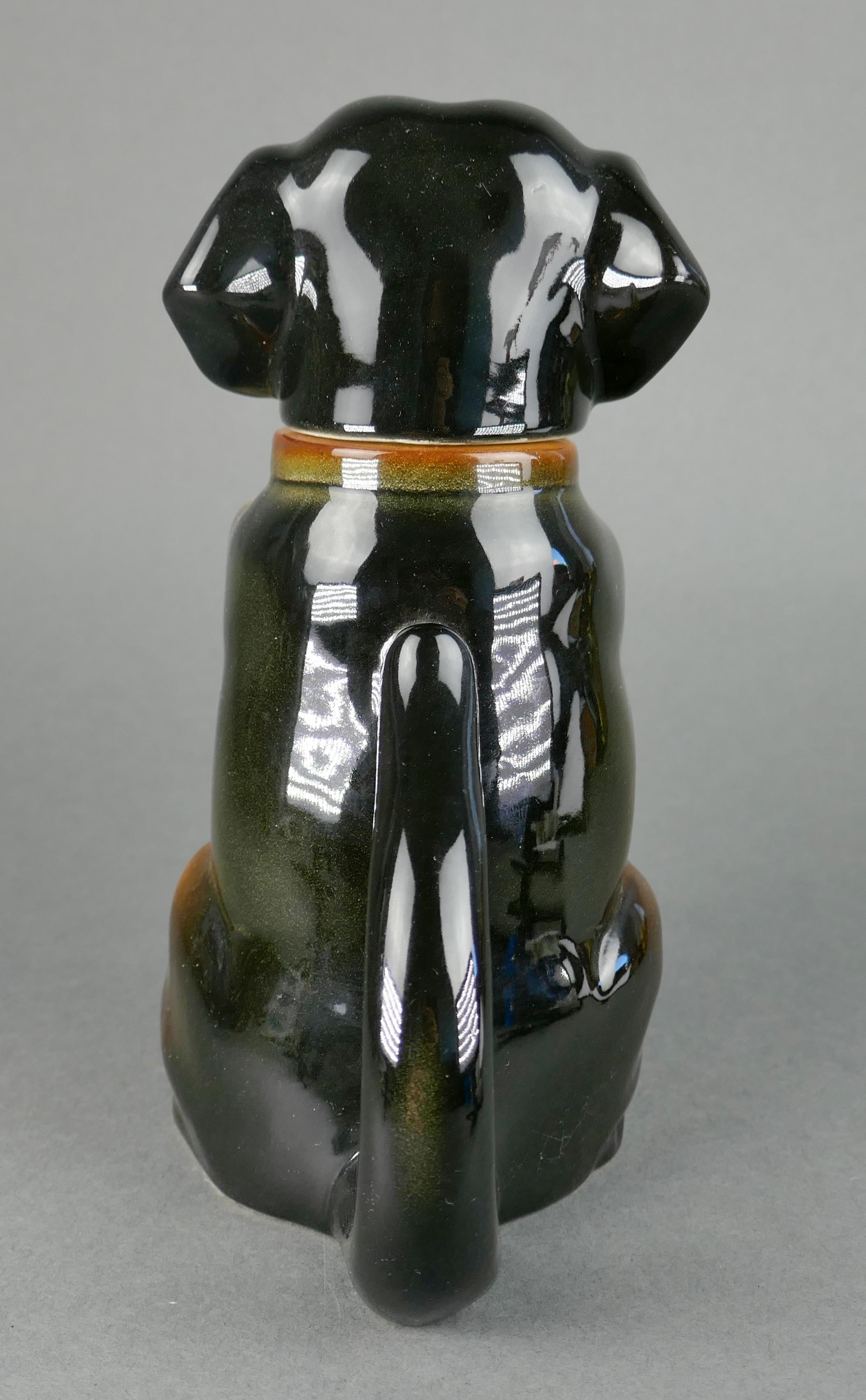Tetera figurada de mayólica Erphila Perro Teckel c.1920-1940 Fabricada en Alemania siglo XX en venta