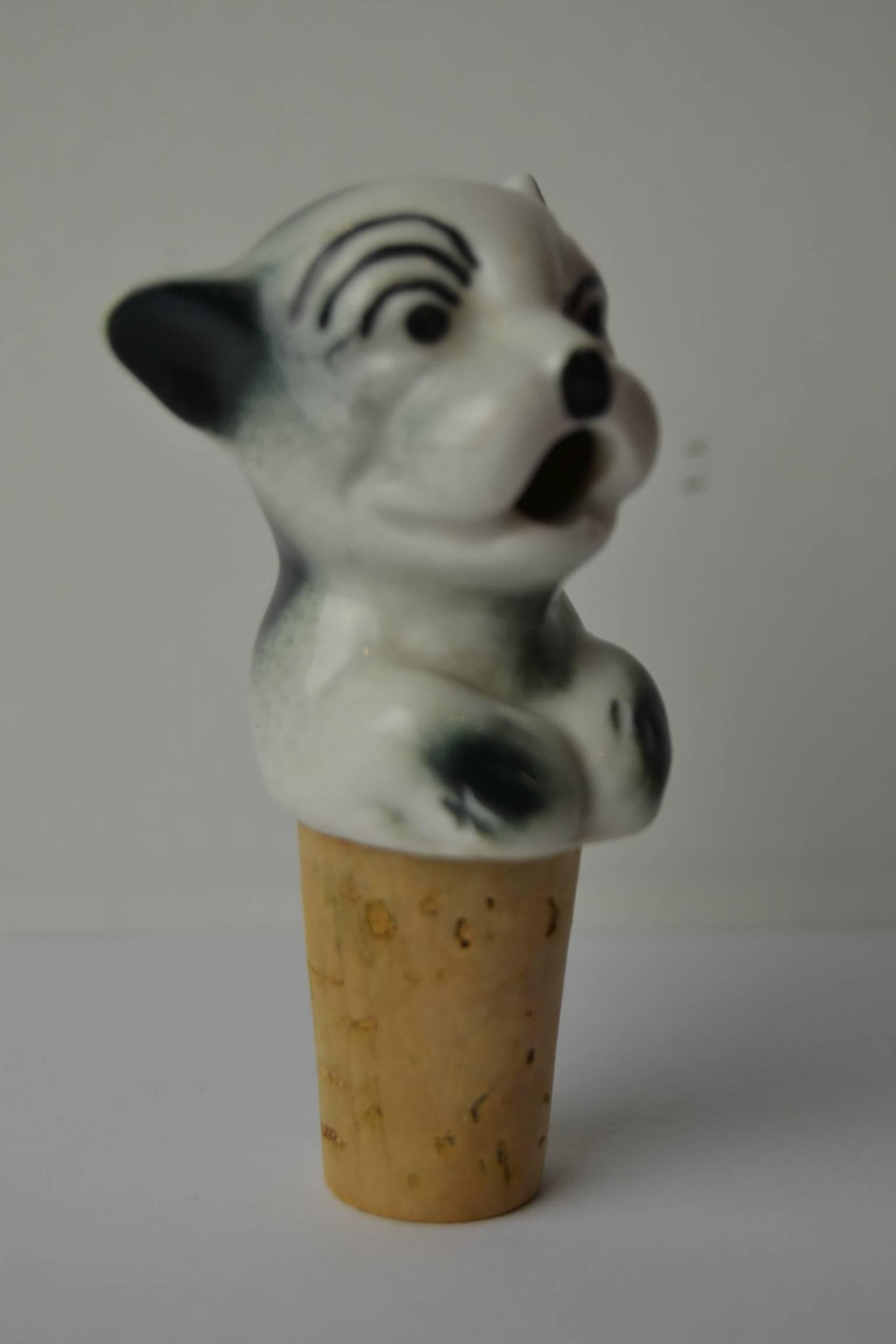 Britannique Bouteille de bouteille figurative avec Bonzo le chien caricature en vente