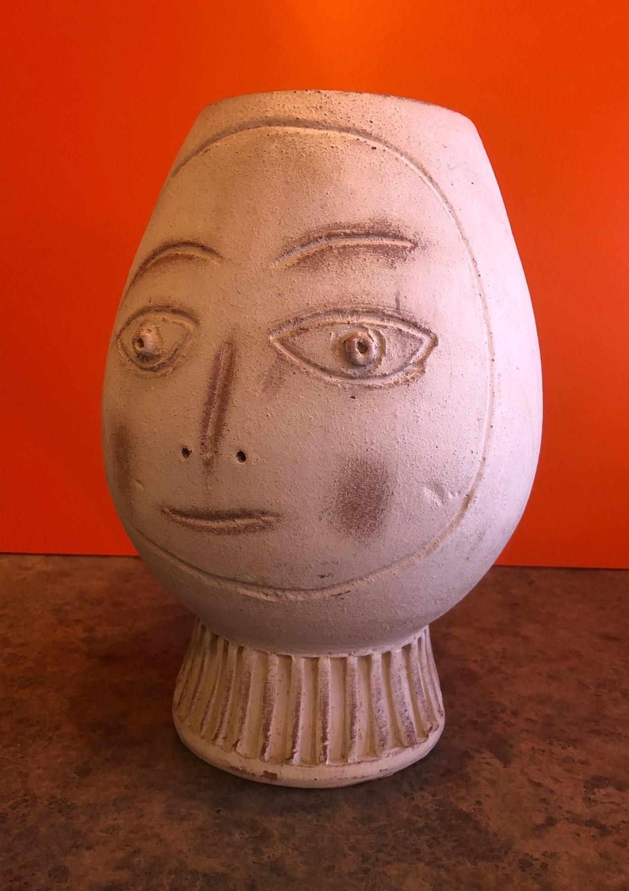 A very nice figural pottery vase in the style of Pablo Picasso, circa 1970s.