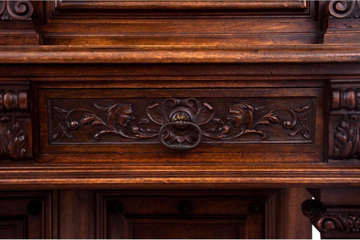 Armoire figurative de la Renaissance, France, vers 1870. en vente 3