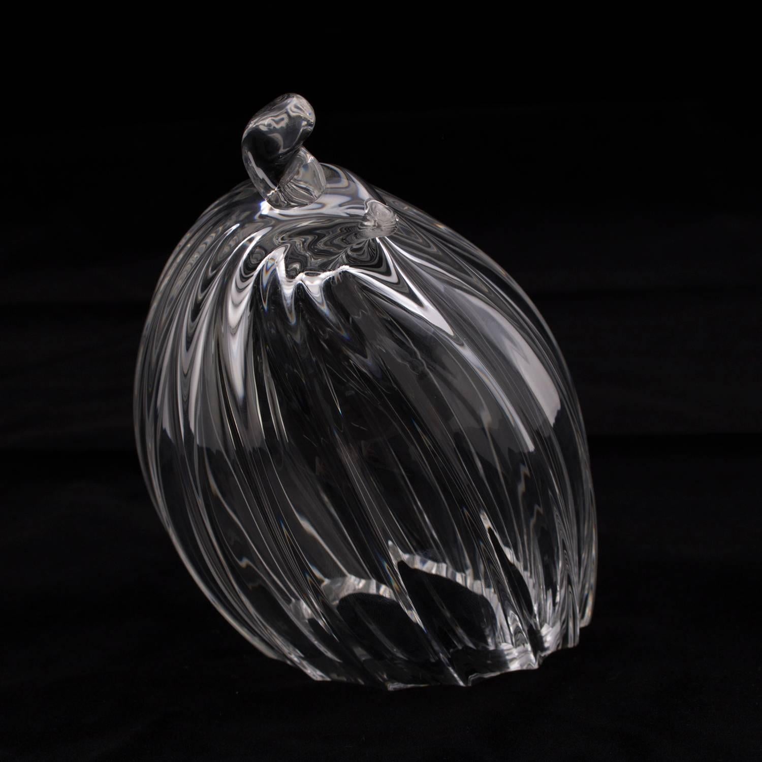Art glass crystal figural sculpture paperweight of stylized quail by Steuben and designed by Donald Pollard, hollow and signed on base, 20th century

Measures: 5.5
