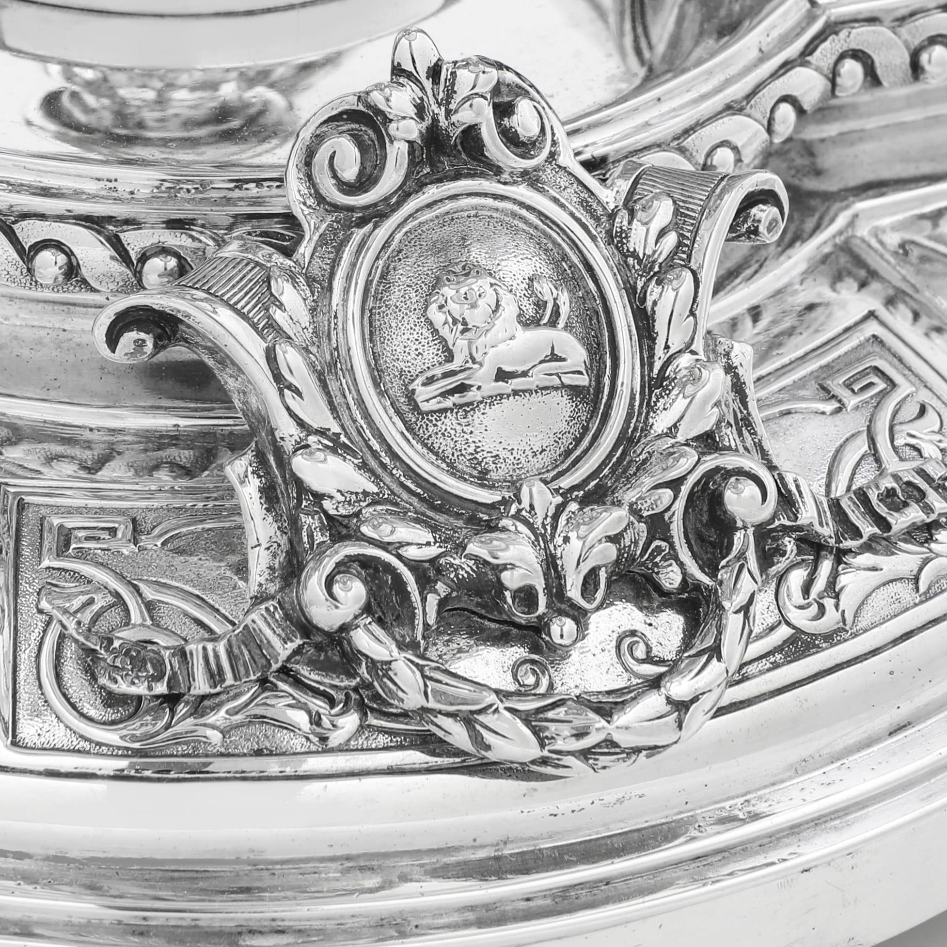 Viktorianischer Tafelaufsatz aus Silber mit klassischen Figuren aus Silber von George Angell, 1878 im Angebot 4