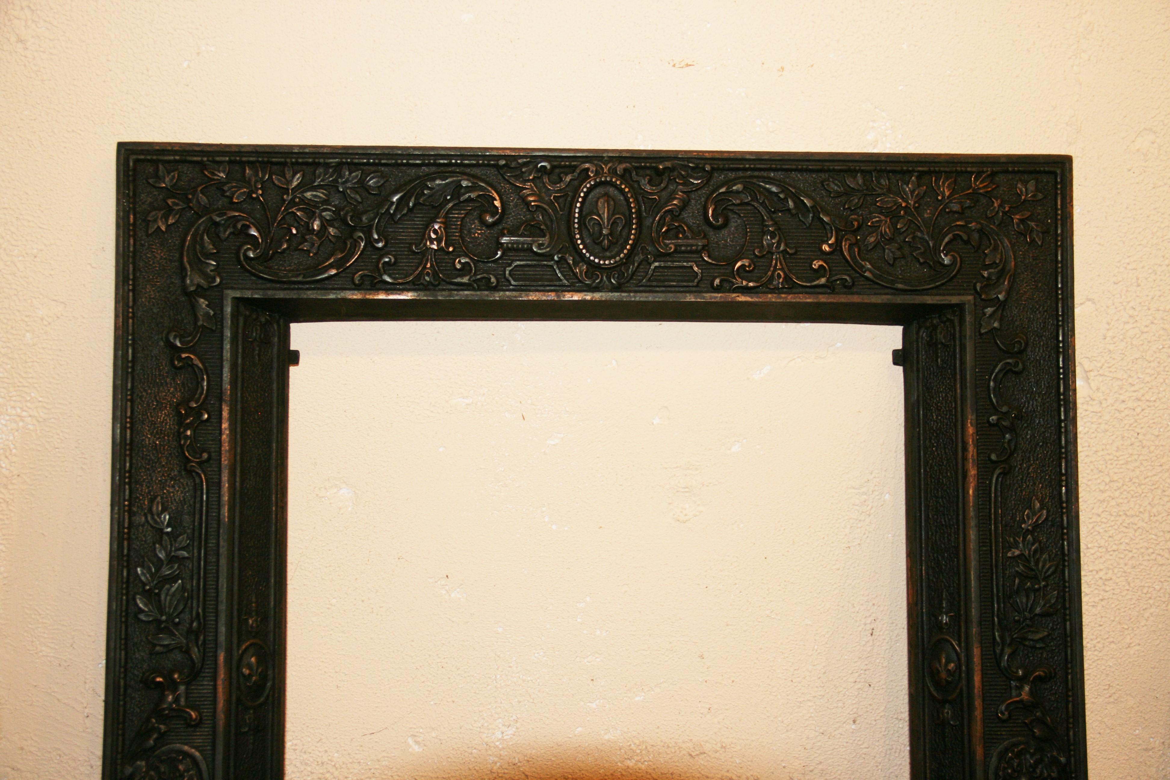 Antique English Figurative Fireback with Matching Fireplace Surround For Sale 5