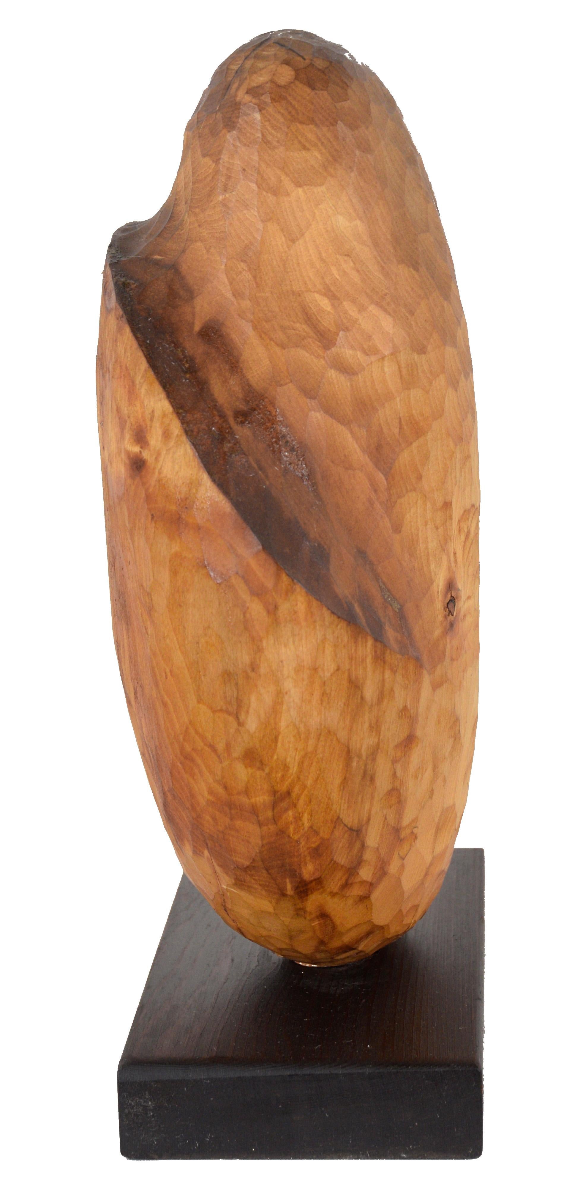 Escultura figurativa de madera tallada a mano -  Juneau, Alaska 1984 en Bueno estado para la venta en Soquel, CA