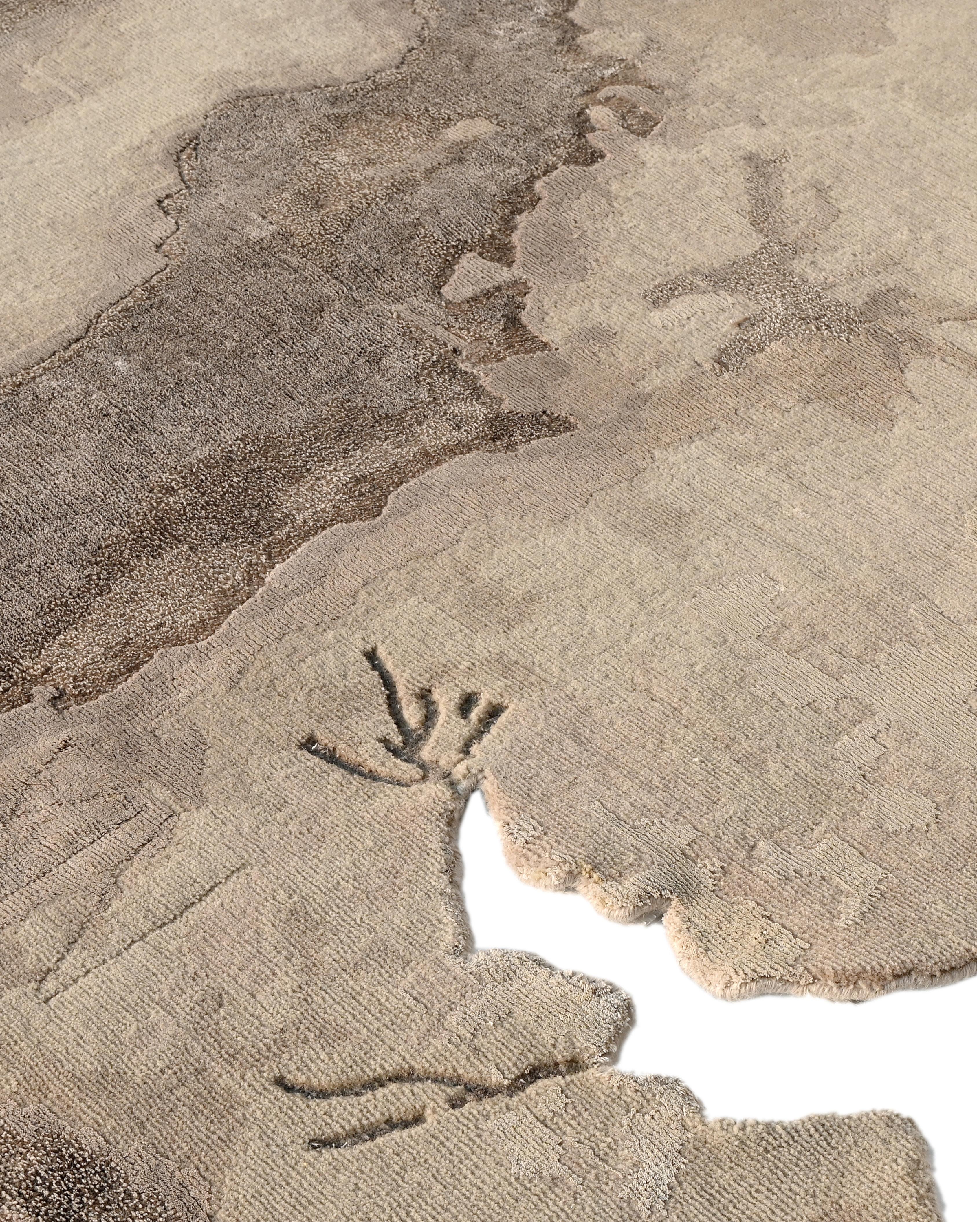 Hand-Knotted Figurative Rug & Tapestry Made from Wool, Silk and Linen (L) For Sale 1