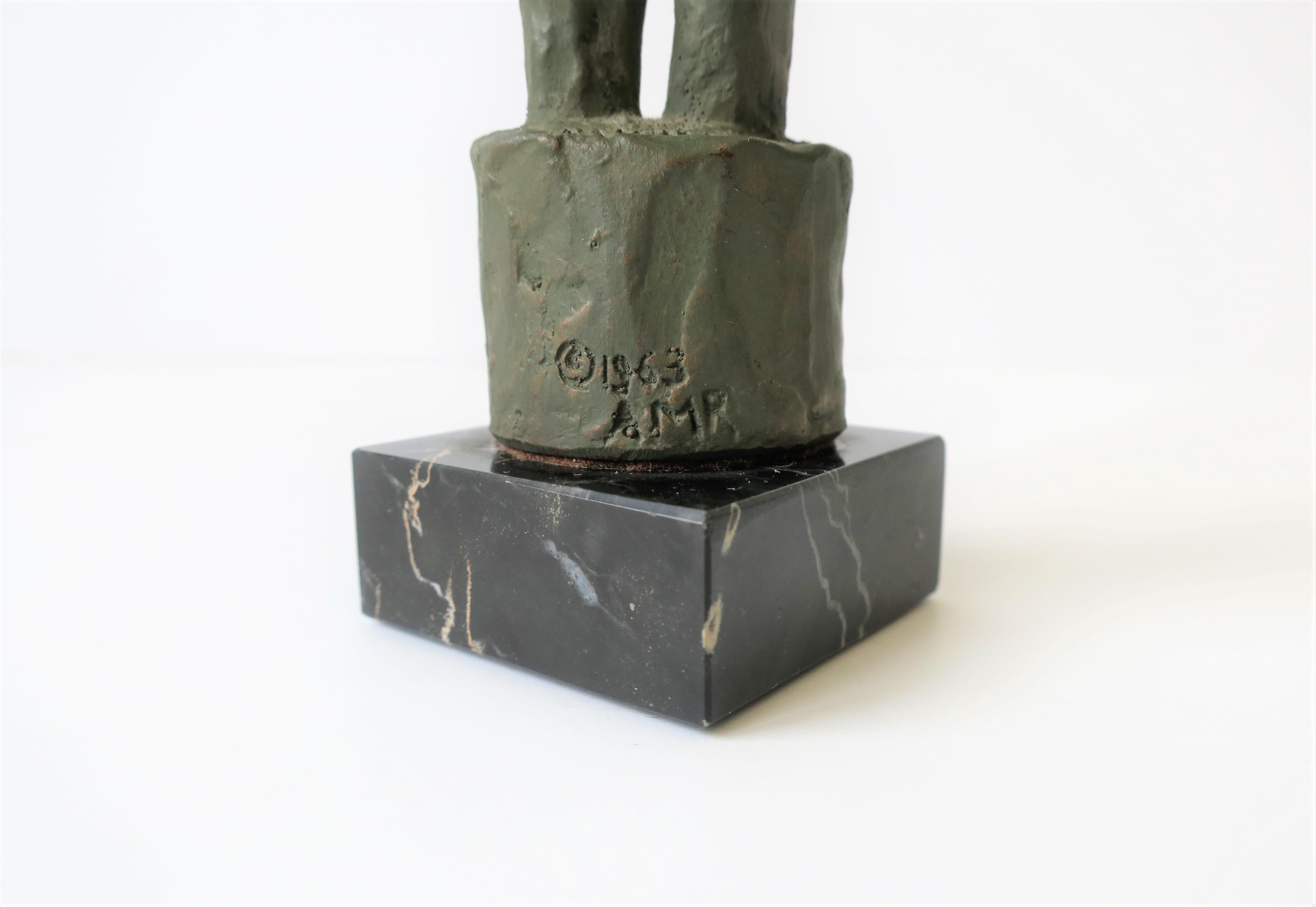 Male and Female Sculpture on Black Marble Base, circa 1960s For Sale 3