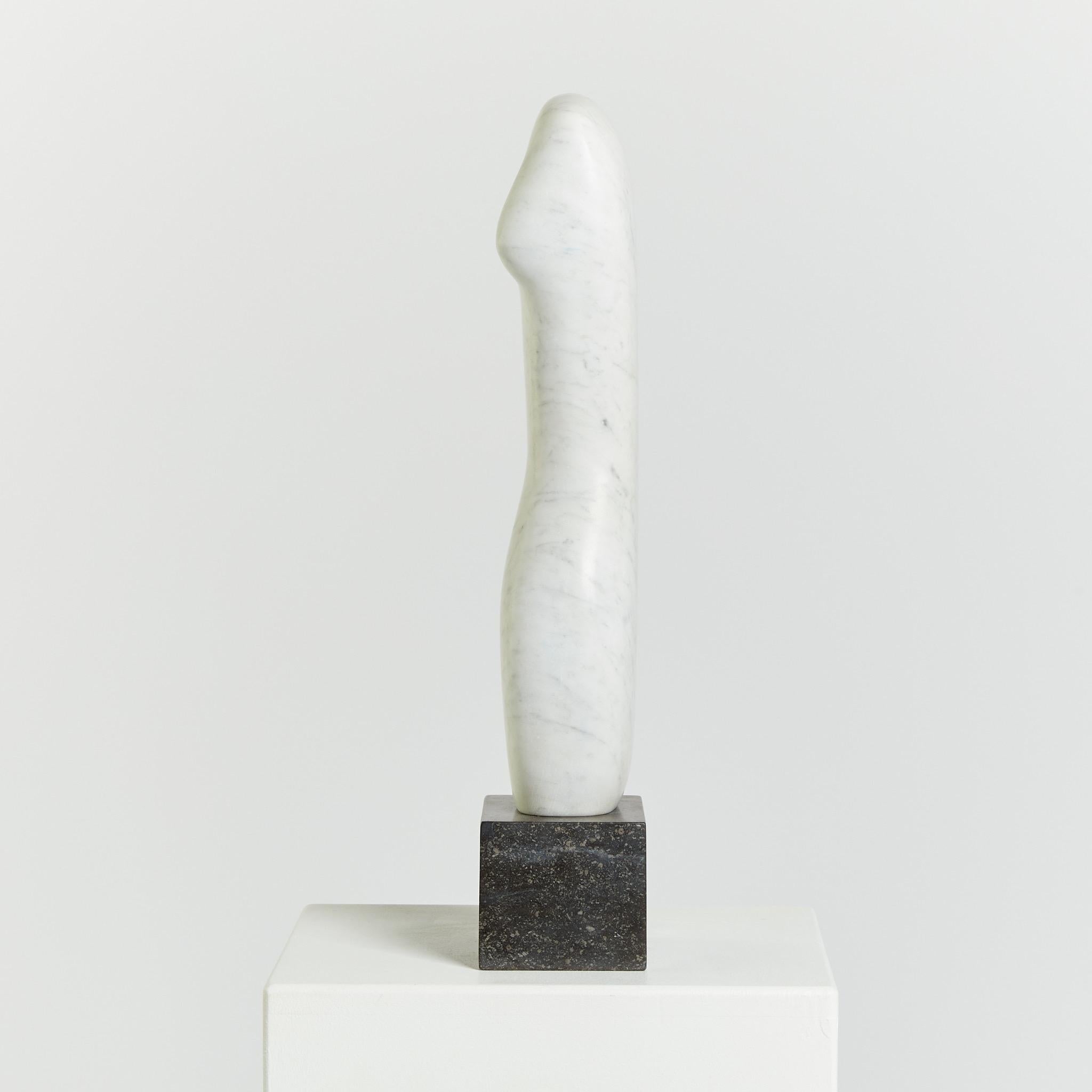 Figurative Marble Sculpture on Granite Base In Good Condition In London, GB