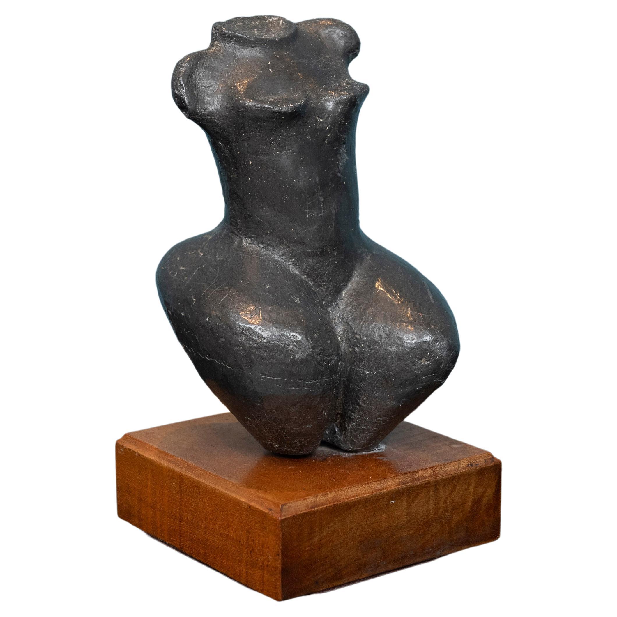 Escultura figurativa de Carol Abramovitz,  1958