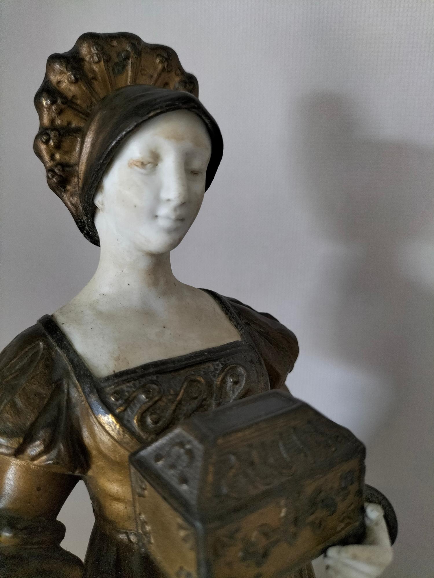 Early 20th Century Figurative Sculpture in Calamine and Biscuit, Art Nouveau signed G. Omerth.