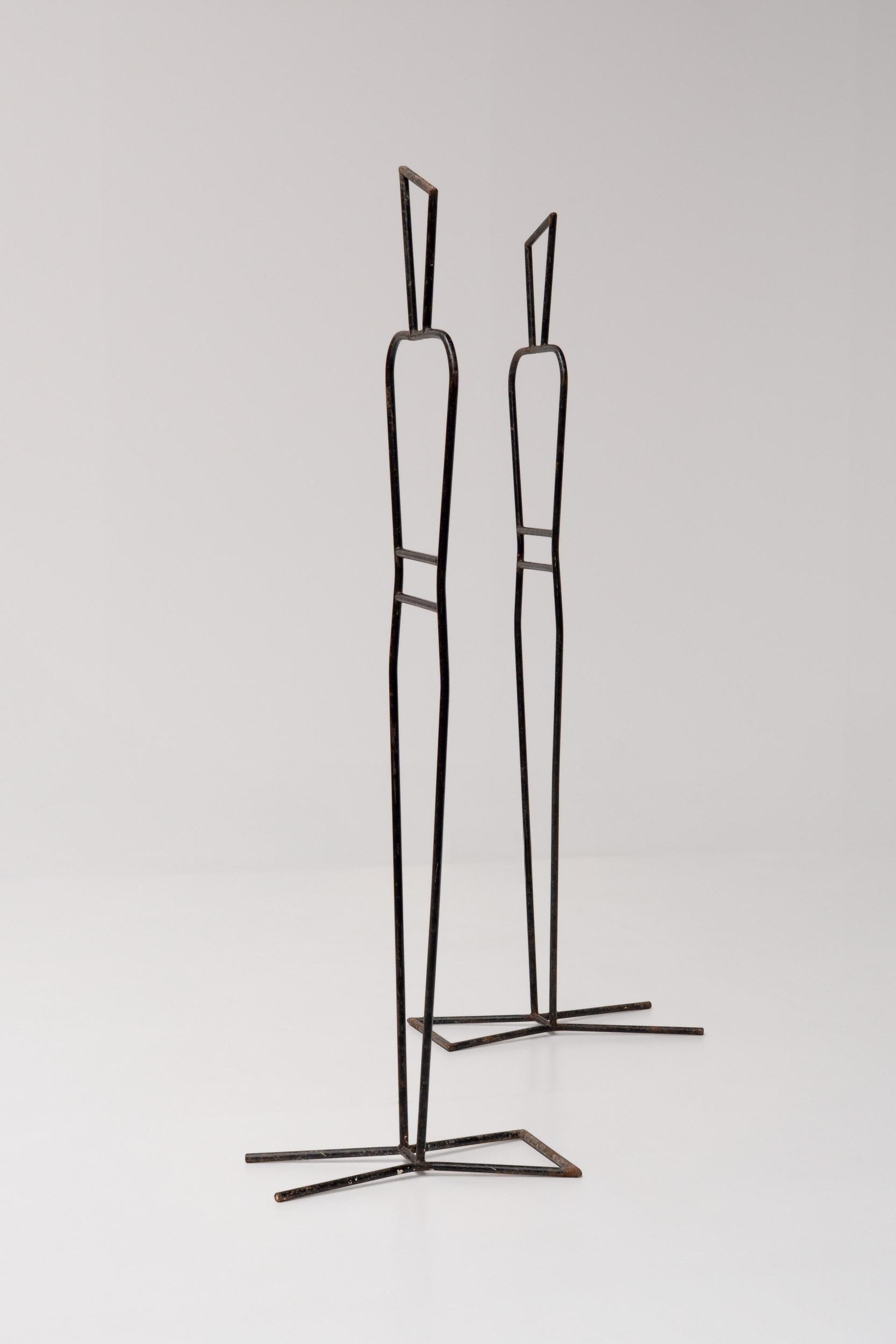 Sculpture figurative de mannequin en acier et porte-vêtements, années 1960 France en vente 2