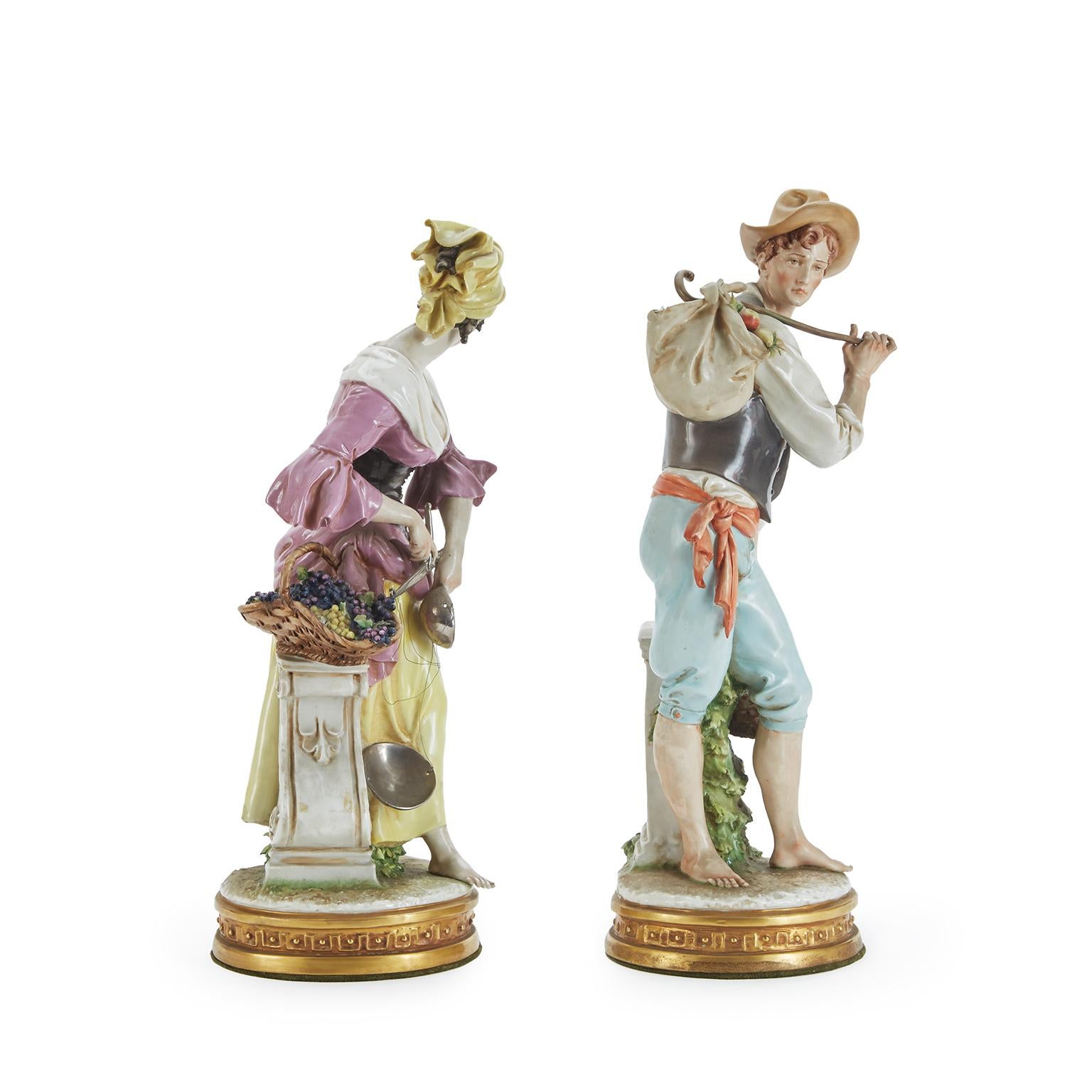 Figura di Contadini Porcellana Italiana Cappe 1960s Allegoria dell Abbondanza Pintado a mano en venta
