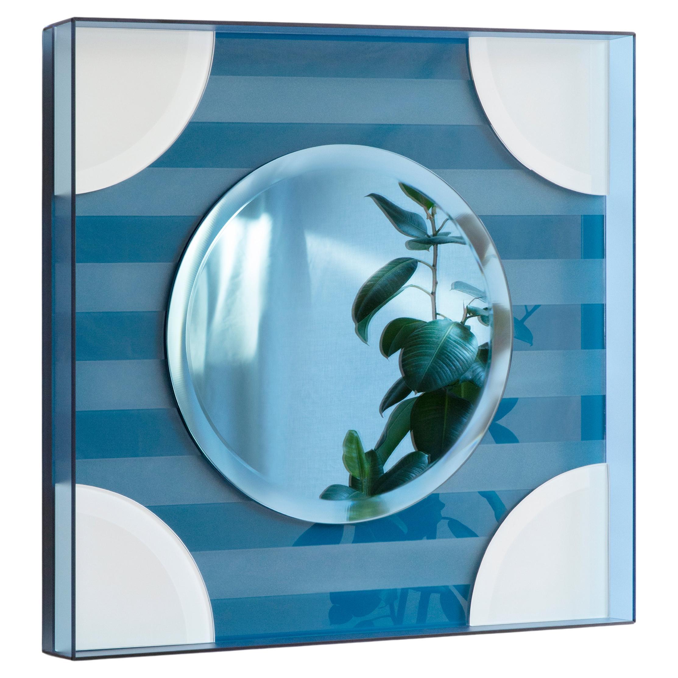 Figure M1 Blue Mirror