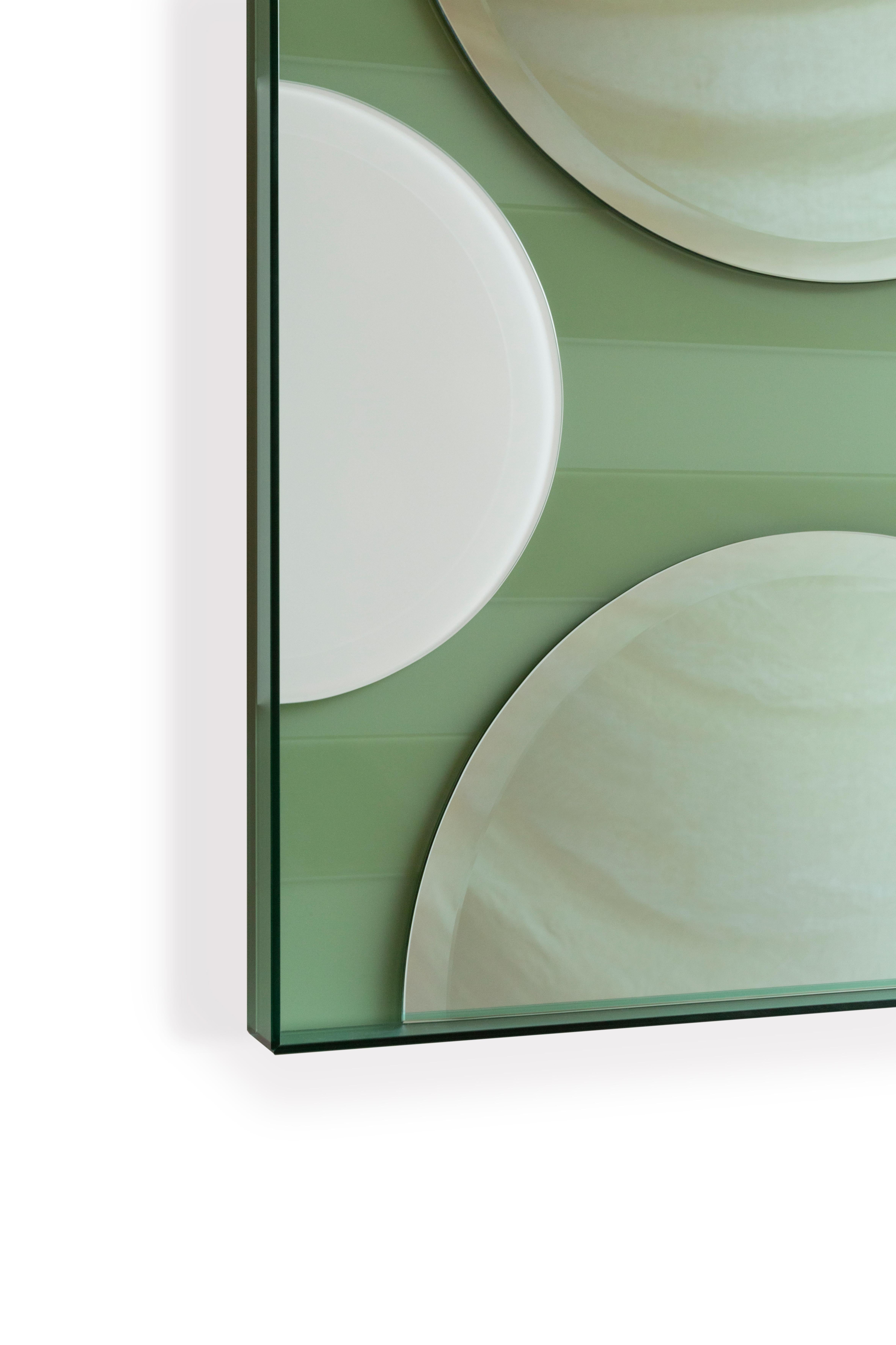 Italian Figure M2 Green Mirror in vendita