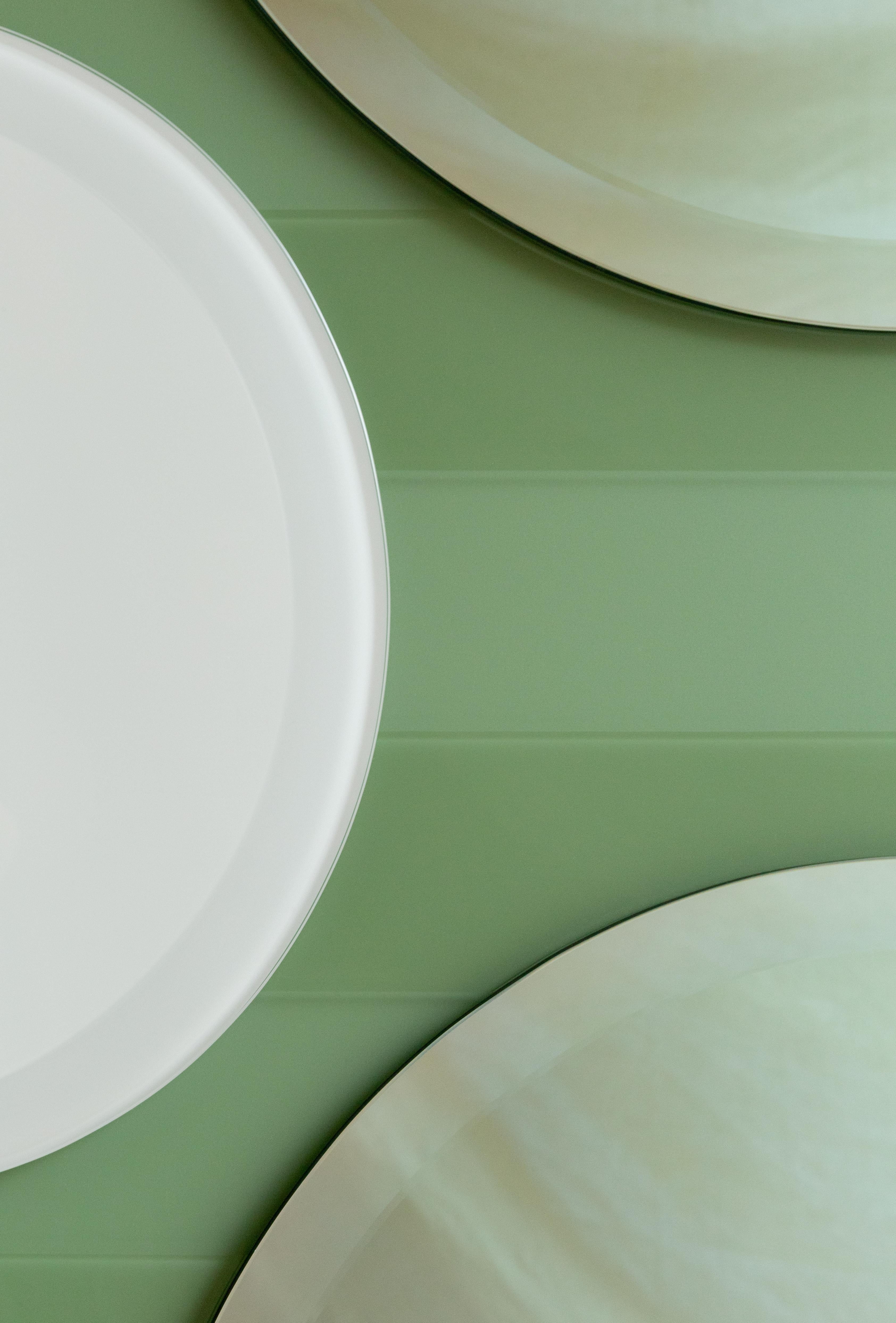 Fatto a mano Figure M2 Green Mirror in vendita