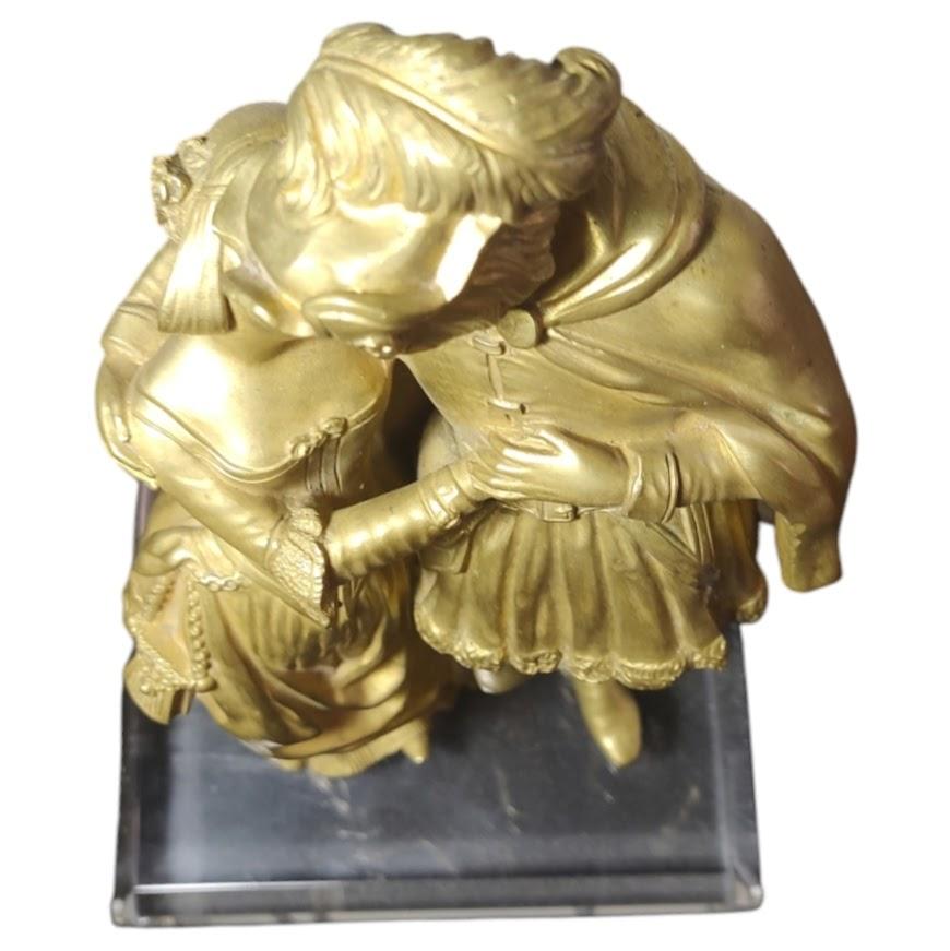 Figura di una coppia di amanti, scena francese, in bronzo dorato, con base in acrilico
Figura di una coppia di amanti in una scena francese in bronzo dorato, XIX secolo.
Presumibilmente Romeo e Giulietta. Su un piedistallo quadrato in acrilico.