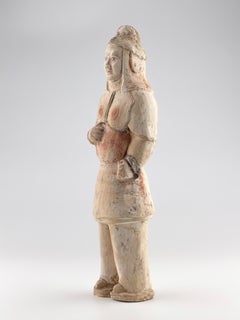 Figura di un guerriero in piedi