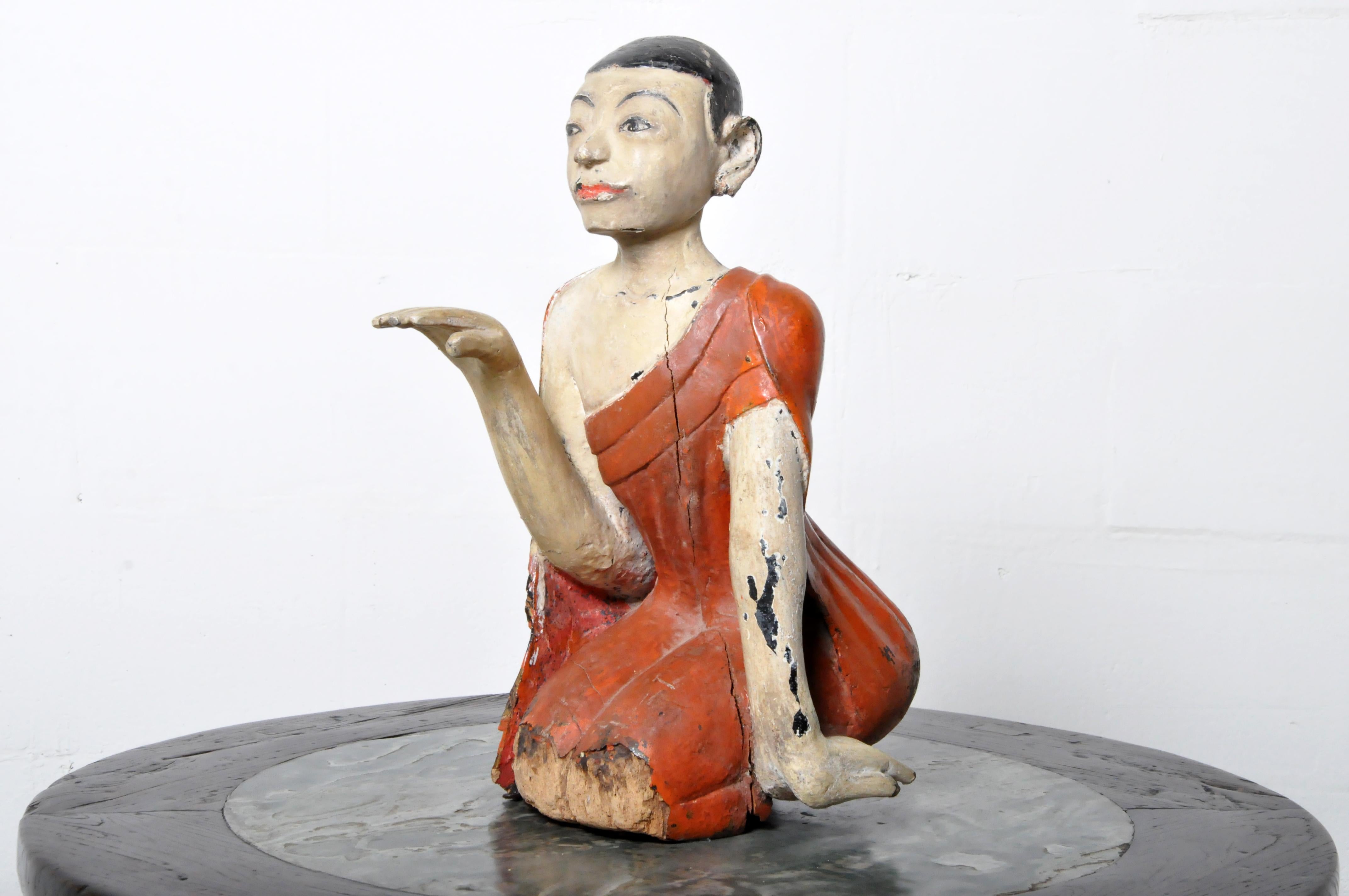 Figure of a Thai Monk In Good Condition In Chicago, IL