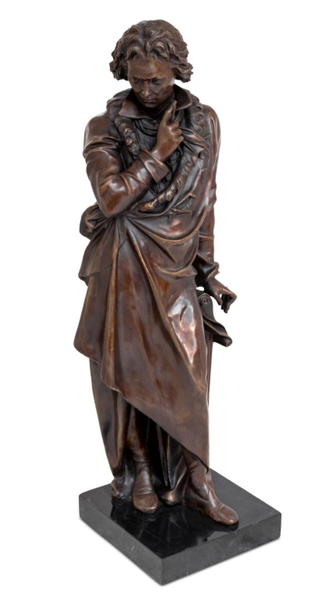 Figure of Beethoven Patinated Bronze Sculpture In Good Condition For Sale In Astoria, NY
