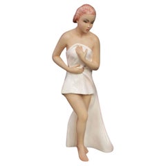 Figur eines Mädchens mit Strandhandtuch von Le Bertetti Torino, 1940er Jahre