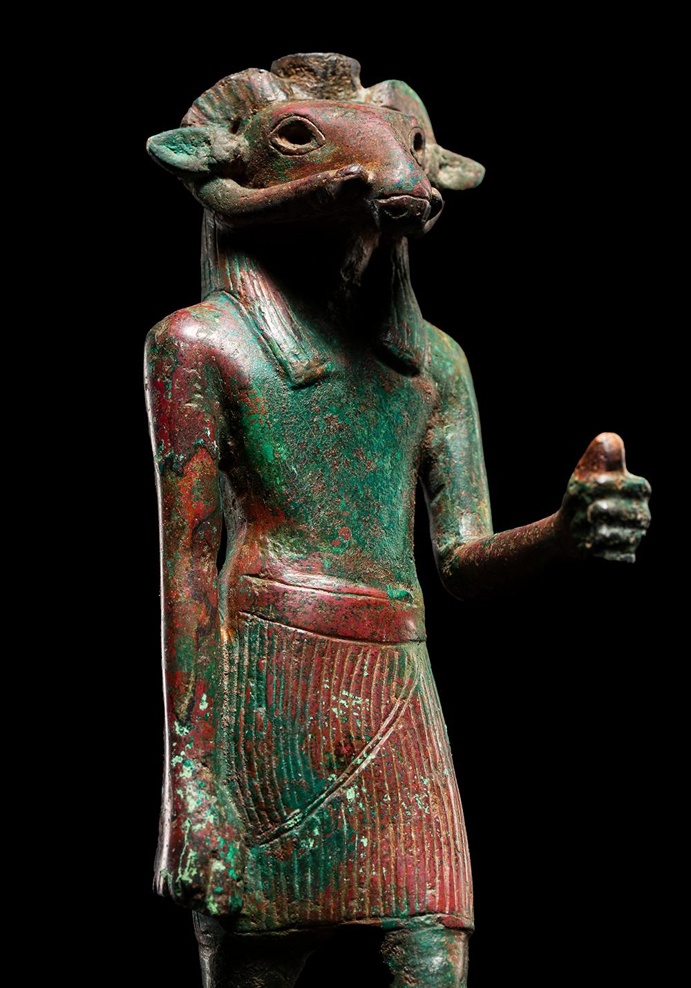 Fino al XVIII secolo Figura di Khnum in vendita