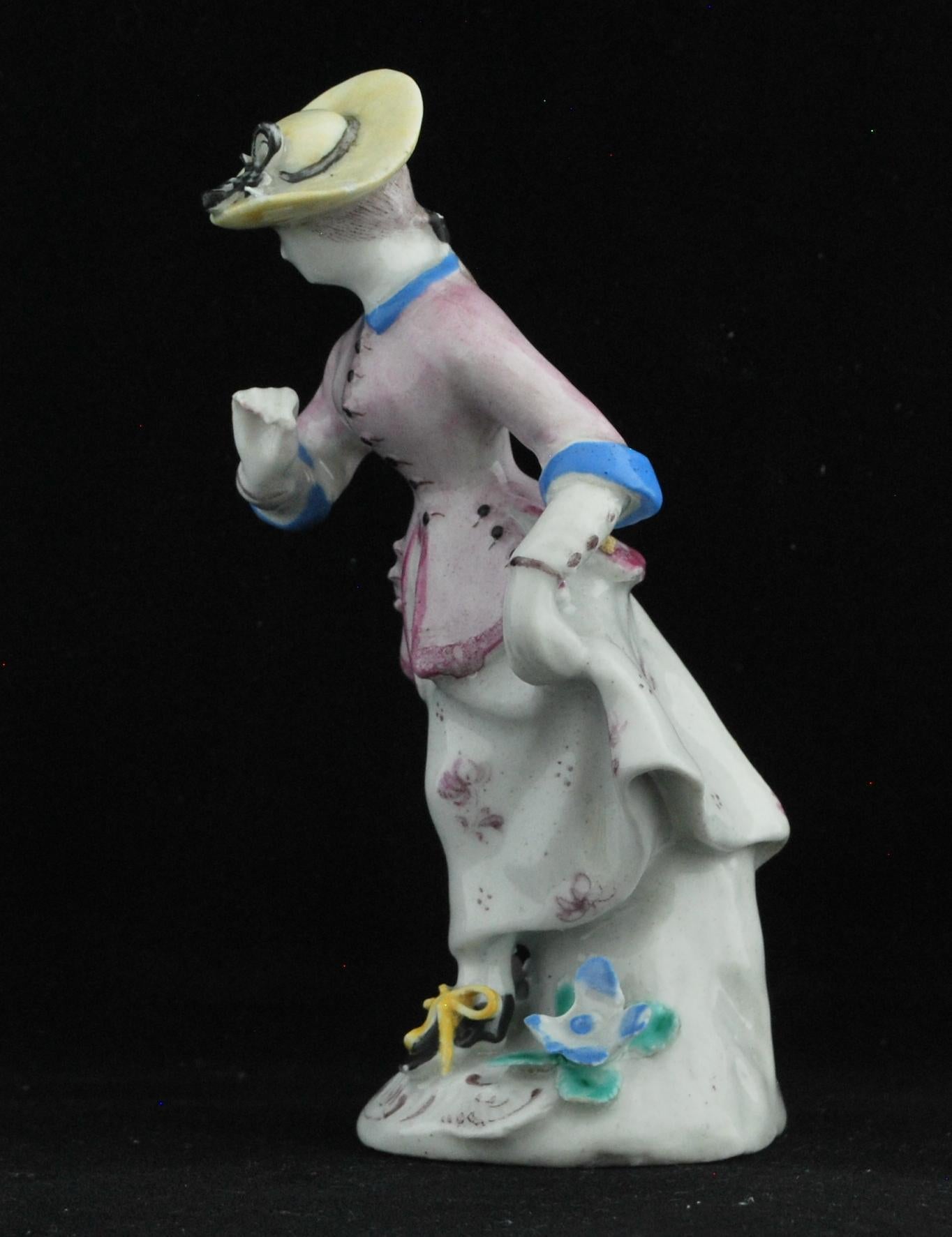 Anglais Figure : Jeune fille en train de courir, usine de porcelaine à nœud, datant d'environ 1756 en vente