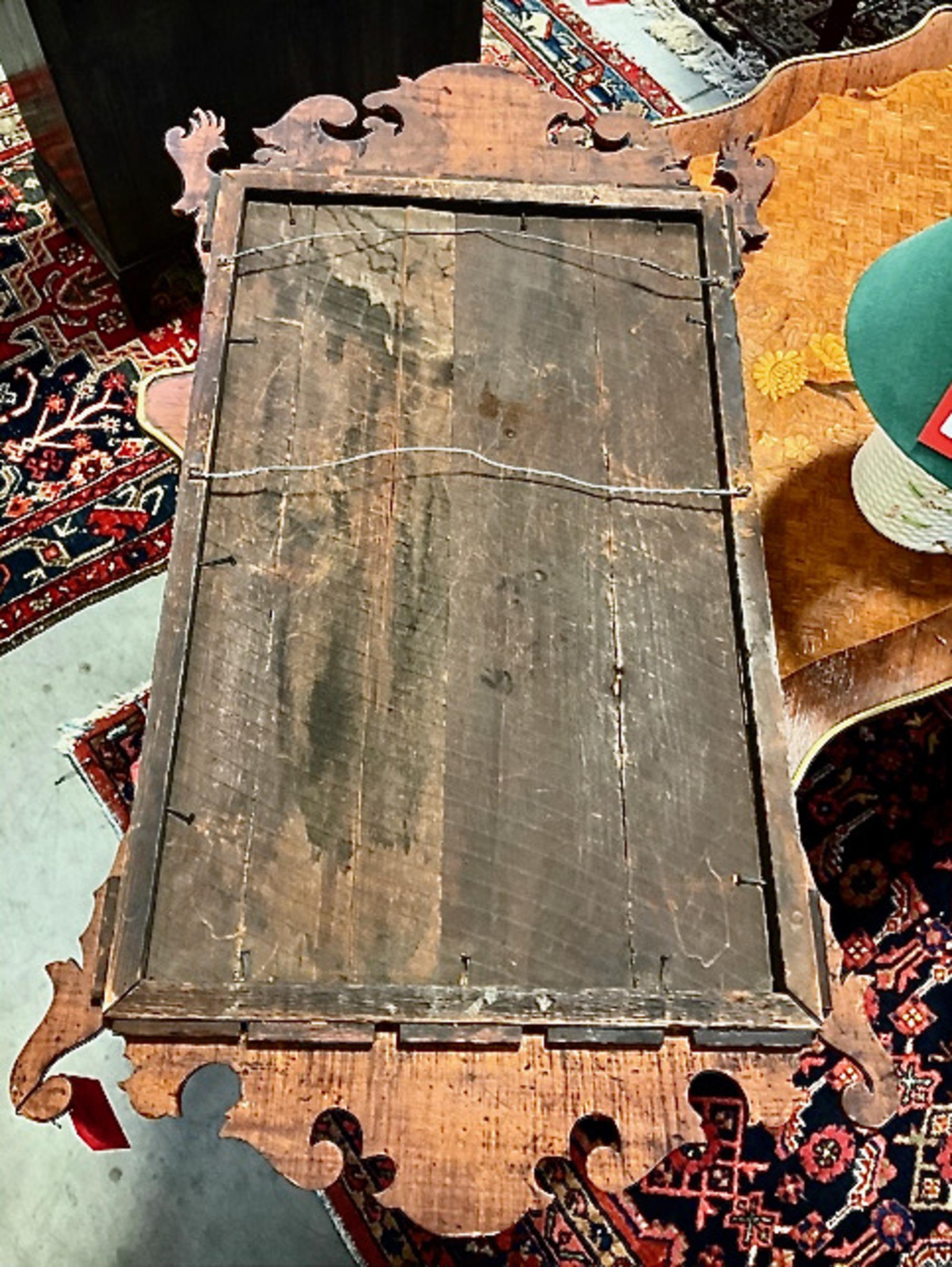 Hand-Carved Figured Maple Chippendale Mirror, 18th Century For Sale