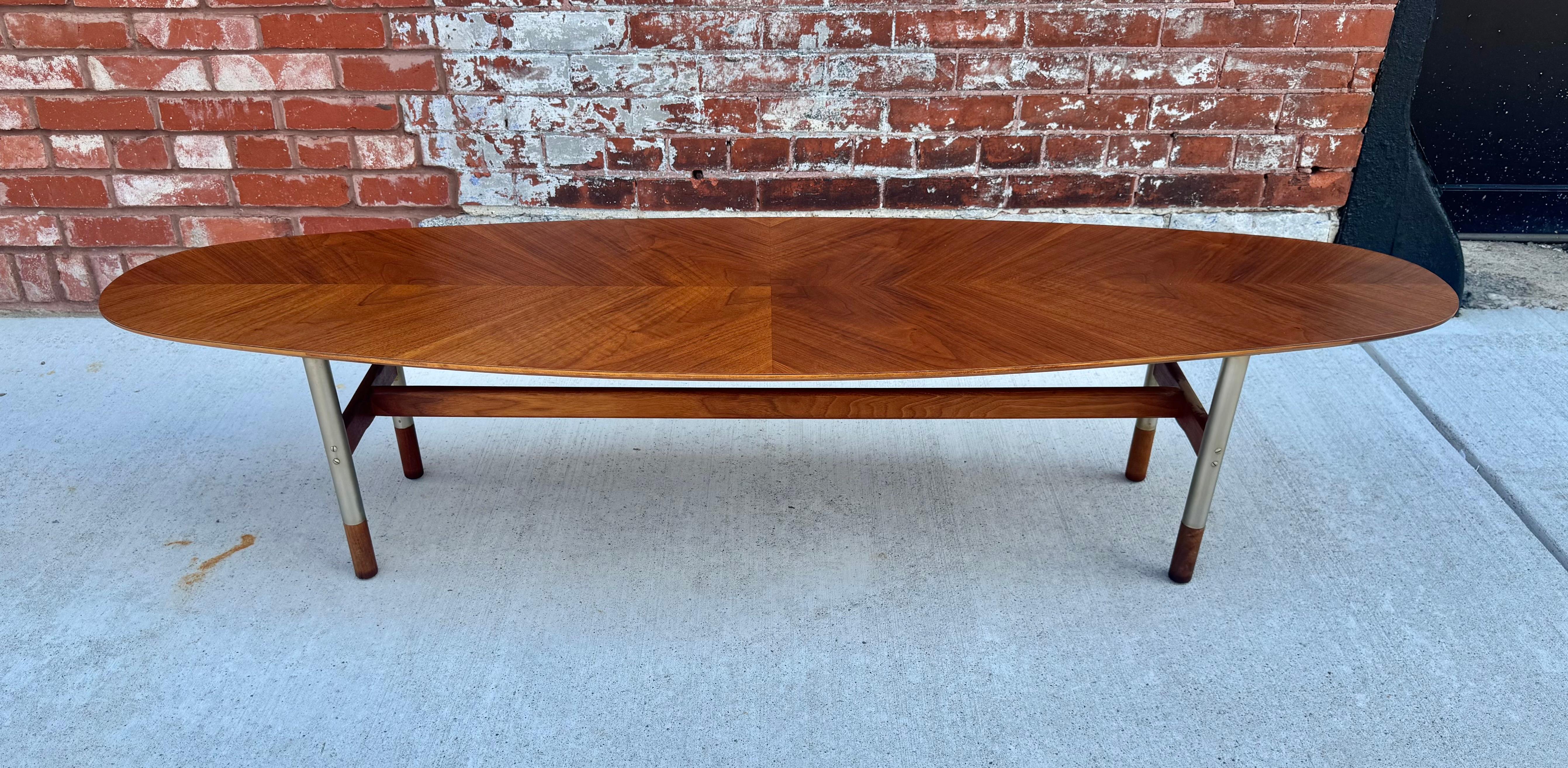 Figured Walnut and Stainless Steel Surfboard Table by Arne Vodder For Sale 5
