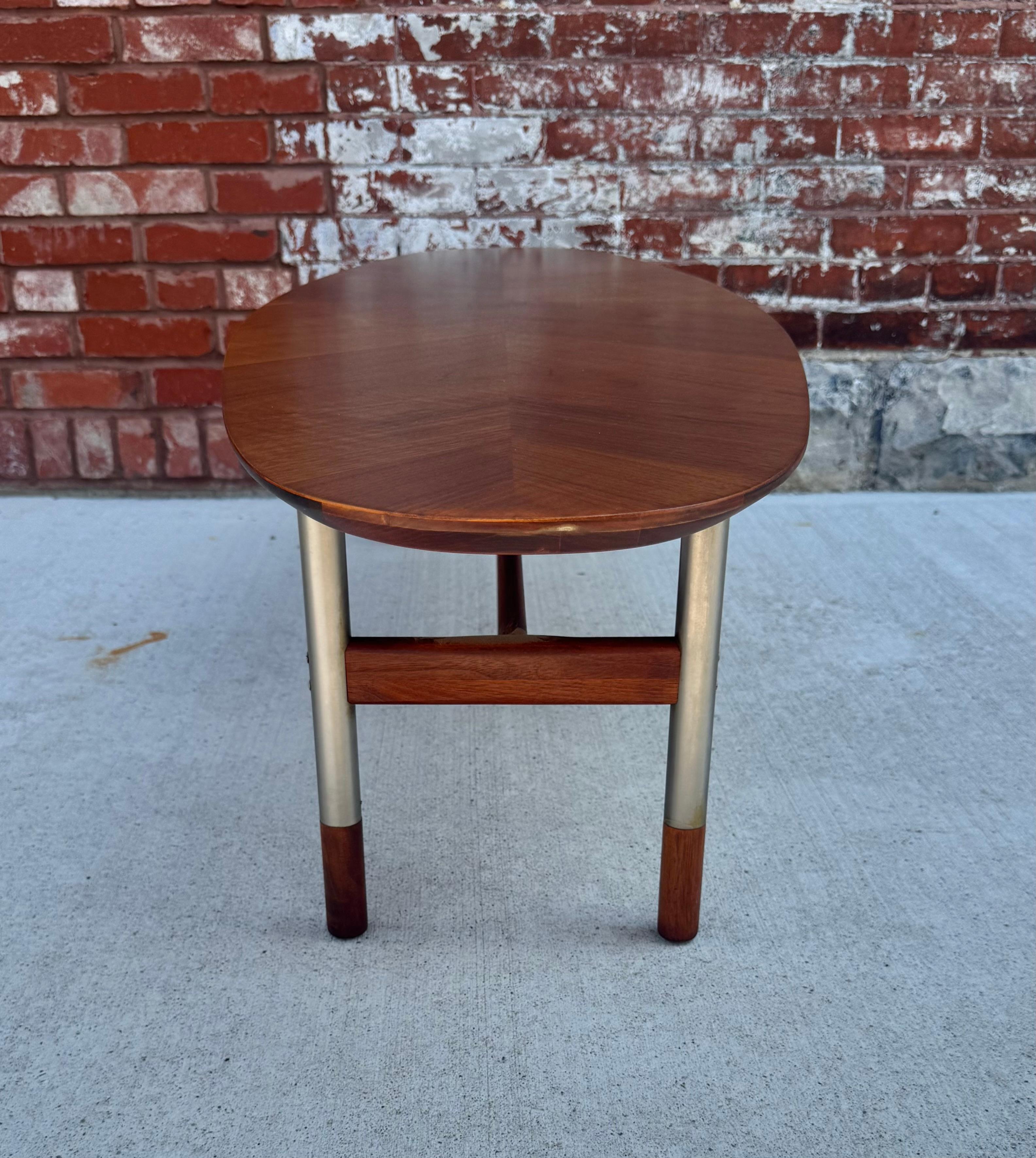 Figured Walnut and Stainless Steel Surfboard Table by Arne Vodder In Good Condition For Sale In Buffalo, NY