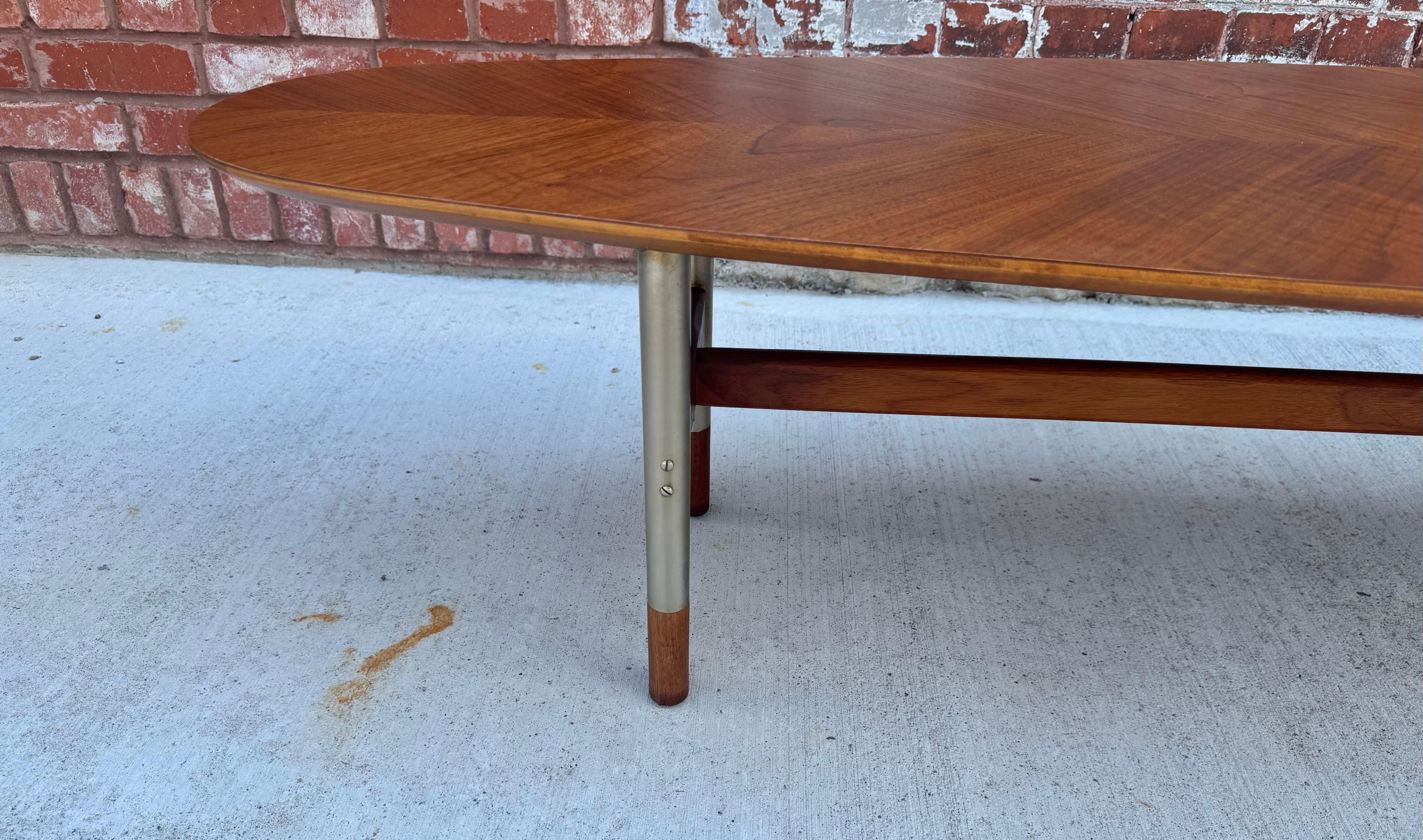 Figured Walnut and Stainless Steel Surfboard Table by Arne Vodder For Sale 3