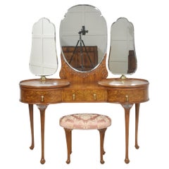 Figured walnut dressing table