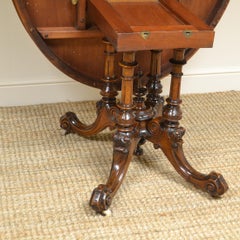 Figured Walnut Victorian Oval Antique Dining Table