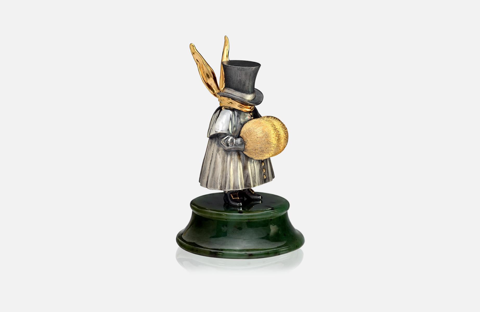 Original sterling silver 22k multiple sculpture with 24k gold plating, jade stand, stamped by the artist

Departing Guests. In a series of 12 figurines depicting simply the departing guests from a scene in The Nutcracker, Mihail Chemiakin has
