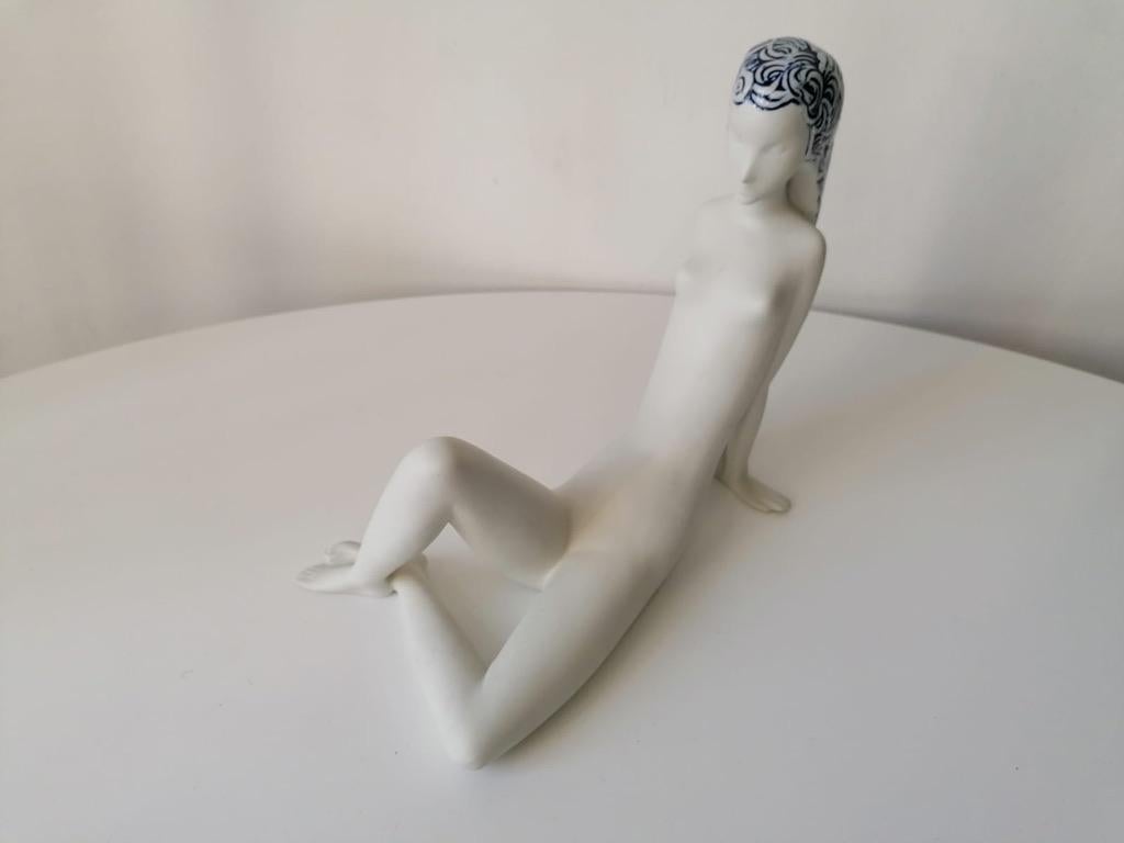 Art déco Figurine de David David pour Royal Dux Bohemia, Nu blanc en vente