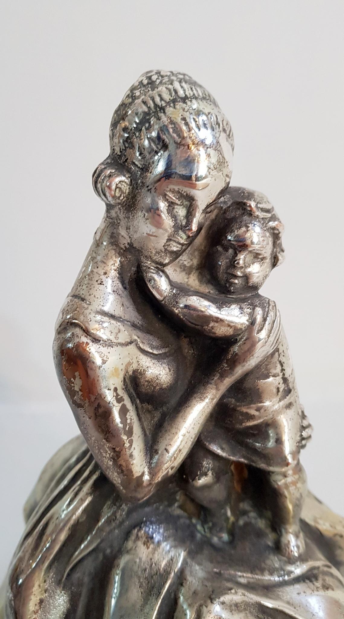 Romantique Figurine « Mère avec enfant » de Cacciapuoti, Italie en vente