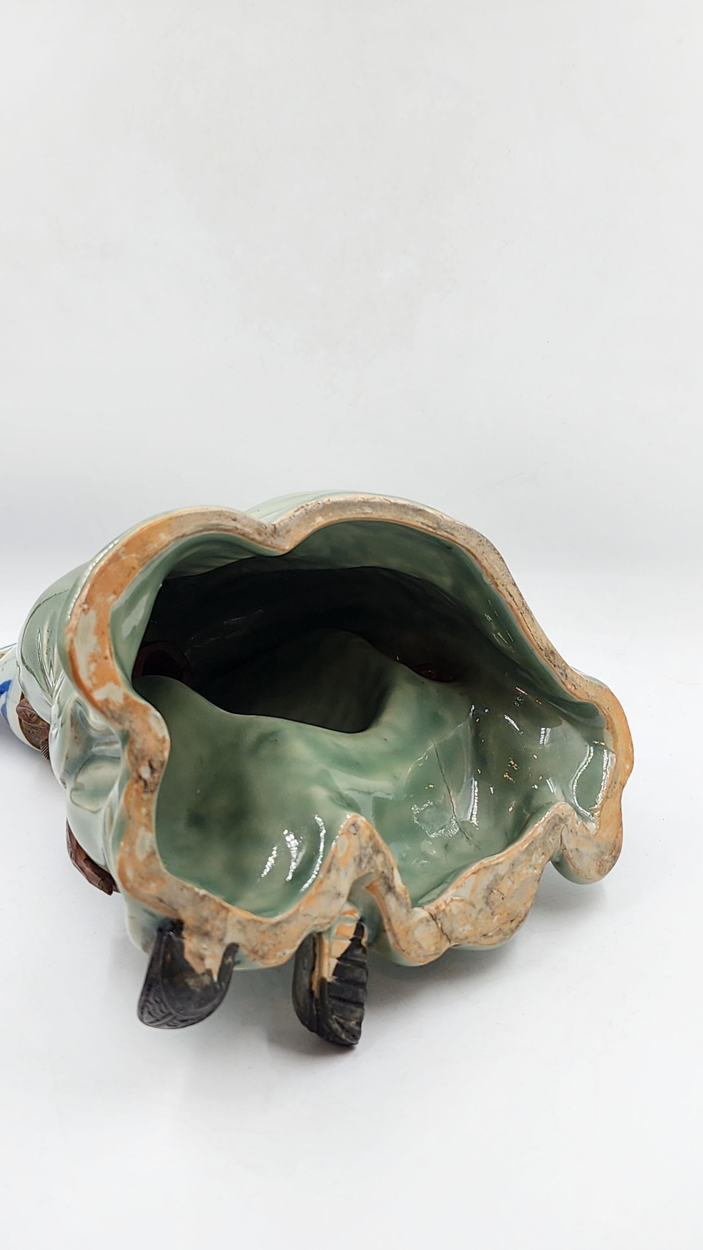 Figurilla, cerámica Sanda, de Kinkodo Kisuke Cerámica del periodo Edo, celadón siglo XIX en venta