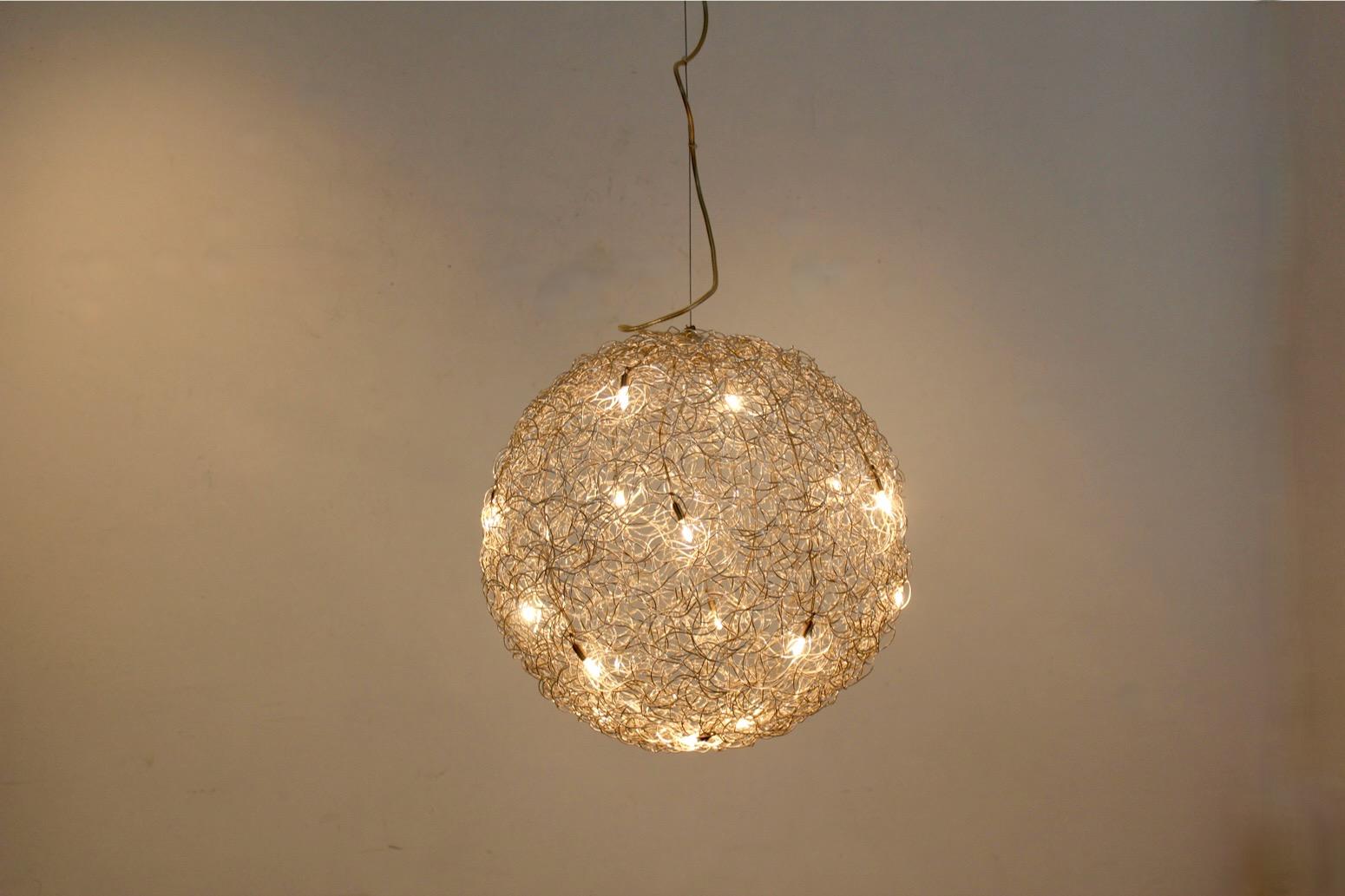 20th Century 'Fil de Fer’ Hanging Lamp by Catellani & Smith, stock of two For Sale