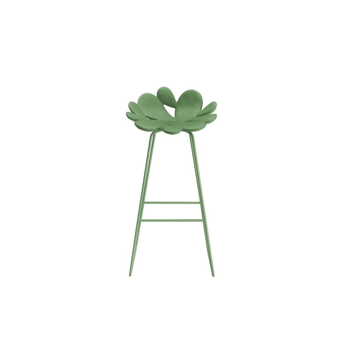 Tabouret Filicudi en polyéthylène vert Balsam et acier de Marcantonio Neuf - En vente à Brooklyn, NY