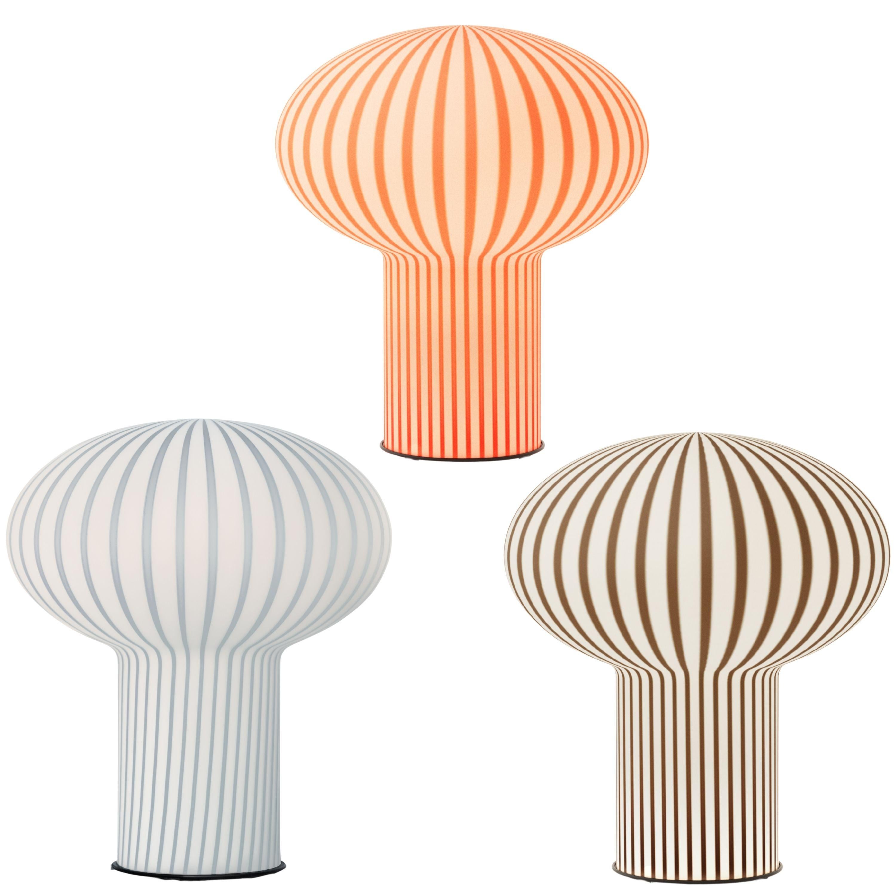 Lampe de table 'Filigrana' en rouge et verre opale pour Established & Sons en vente 4