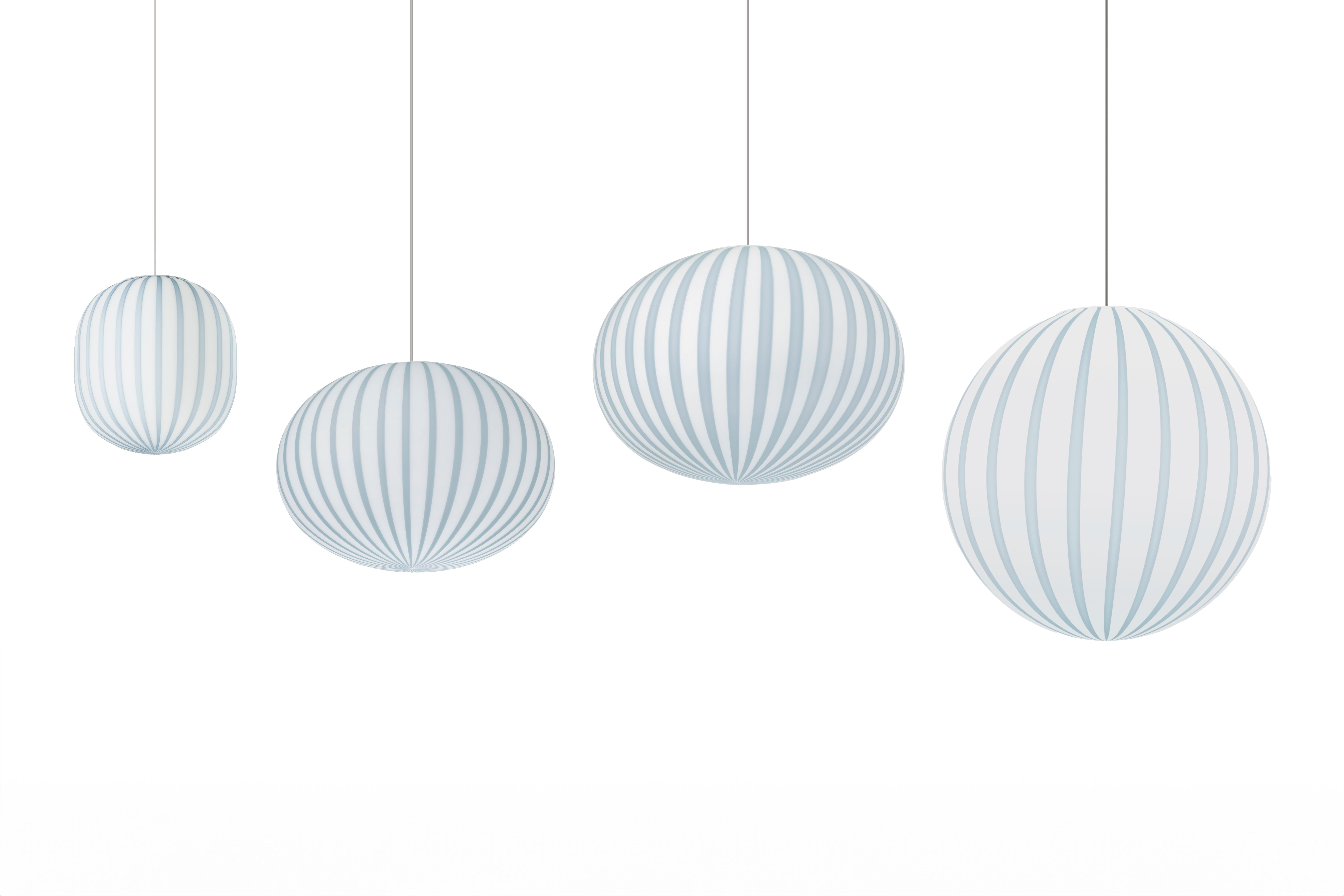 'Filigrana' S4 Ellipse Lamp in Blue and Opal Blown Glass for Established & Sons For Sale 4