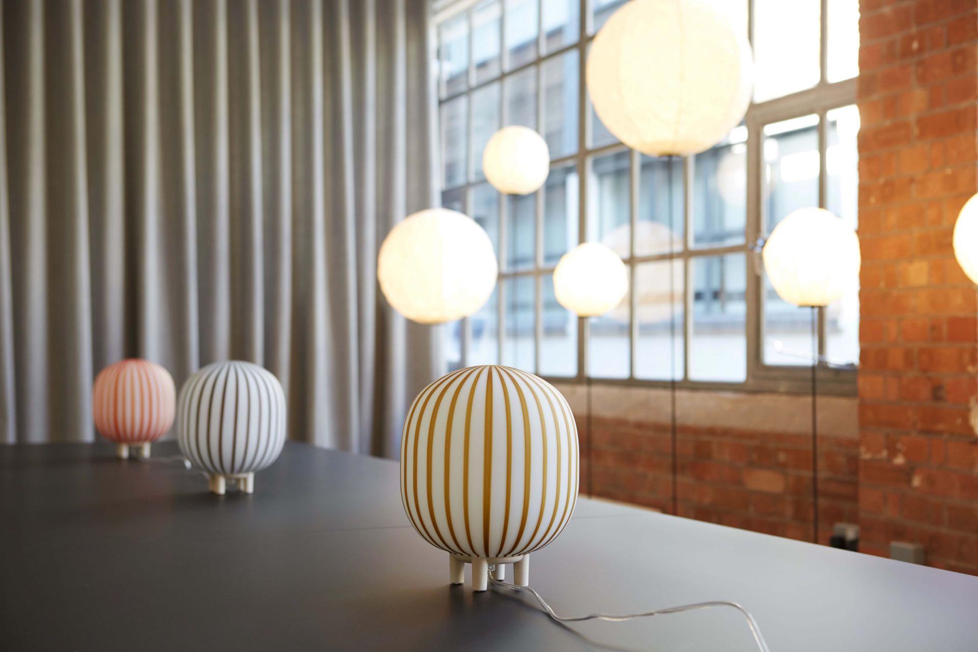Filigrana T2 Cylinder White Canes Dimmable Light di Established & Sons In condizioni Nuovo a Beverly Hills, CA